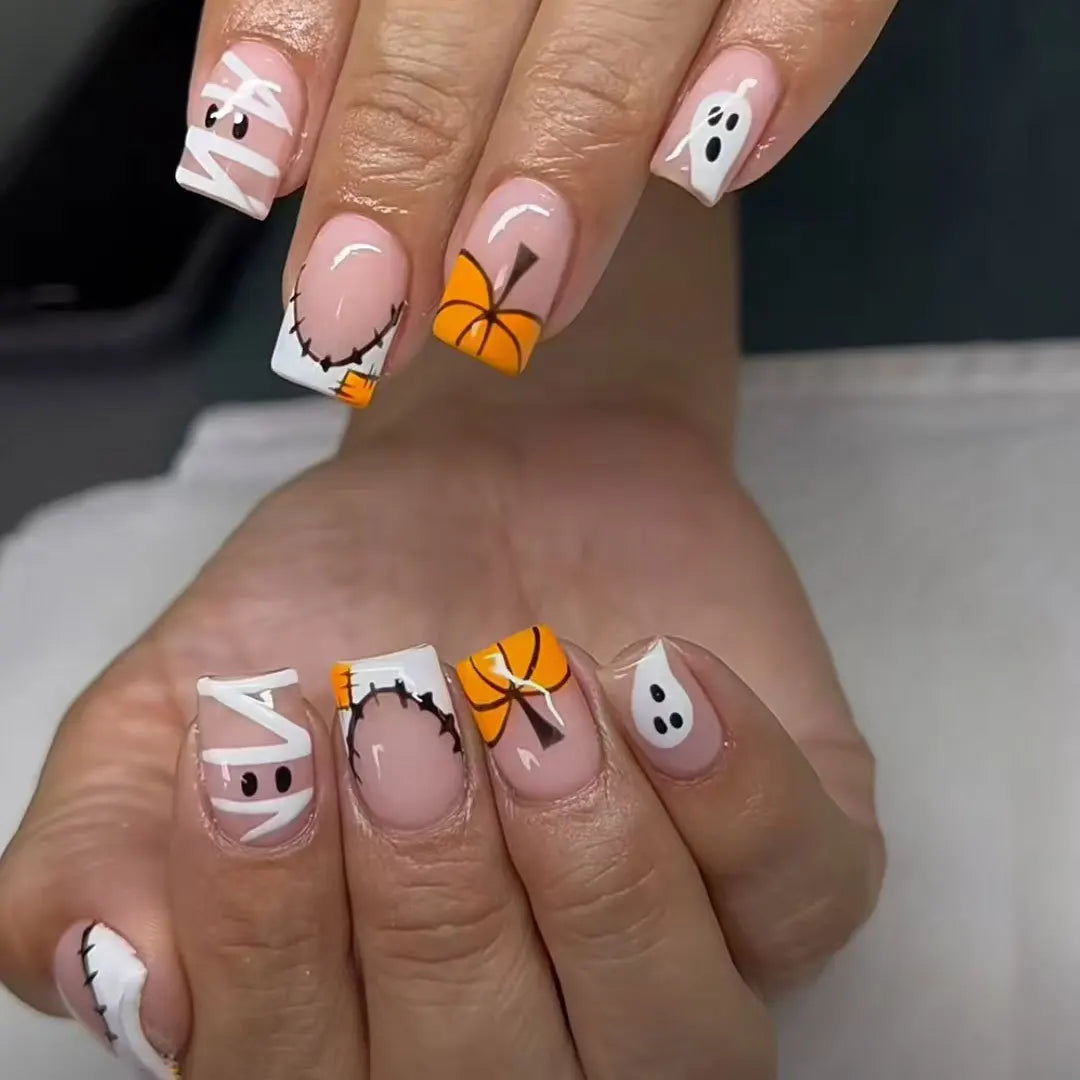 24Pcs Mid-length Square Nails Set Press on Pumpkin Bat Design False Nails Halloween Spider Web Wearable Full Cover Fake Nail Tip