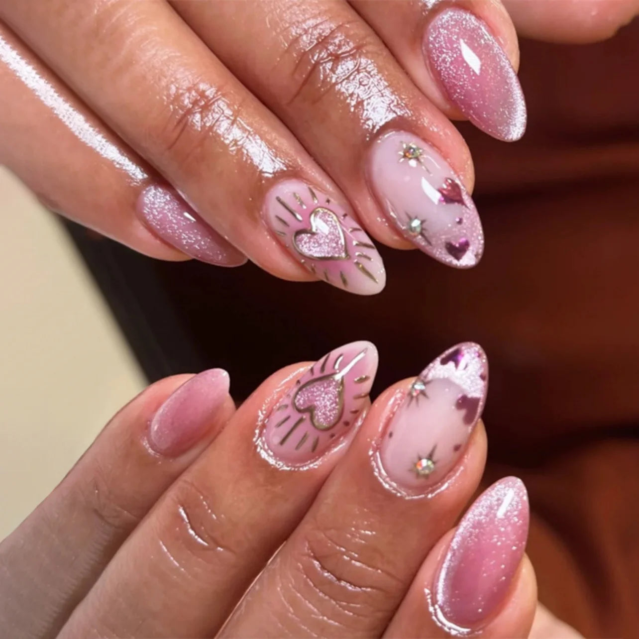 24Pcs Glitter Pink French Press on Nails Mid-length Almond False Nails with Love Pattern Design Wearable Fake Nail Art Tips