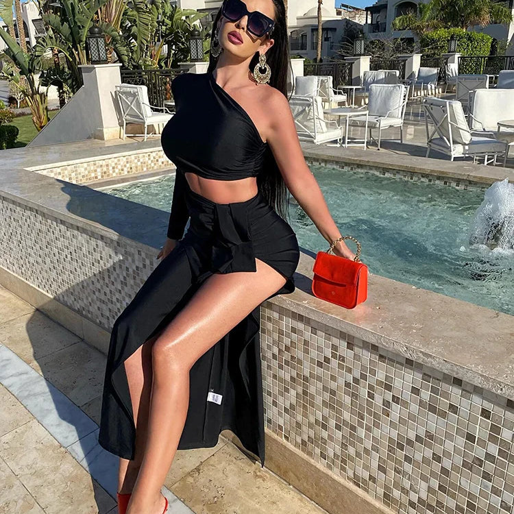 VC Black Long Dress Women Diagonal Collar One-Shoulder High Slit Ruched Design Evening Party Dress 2022 Autumn Winter New