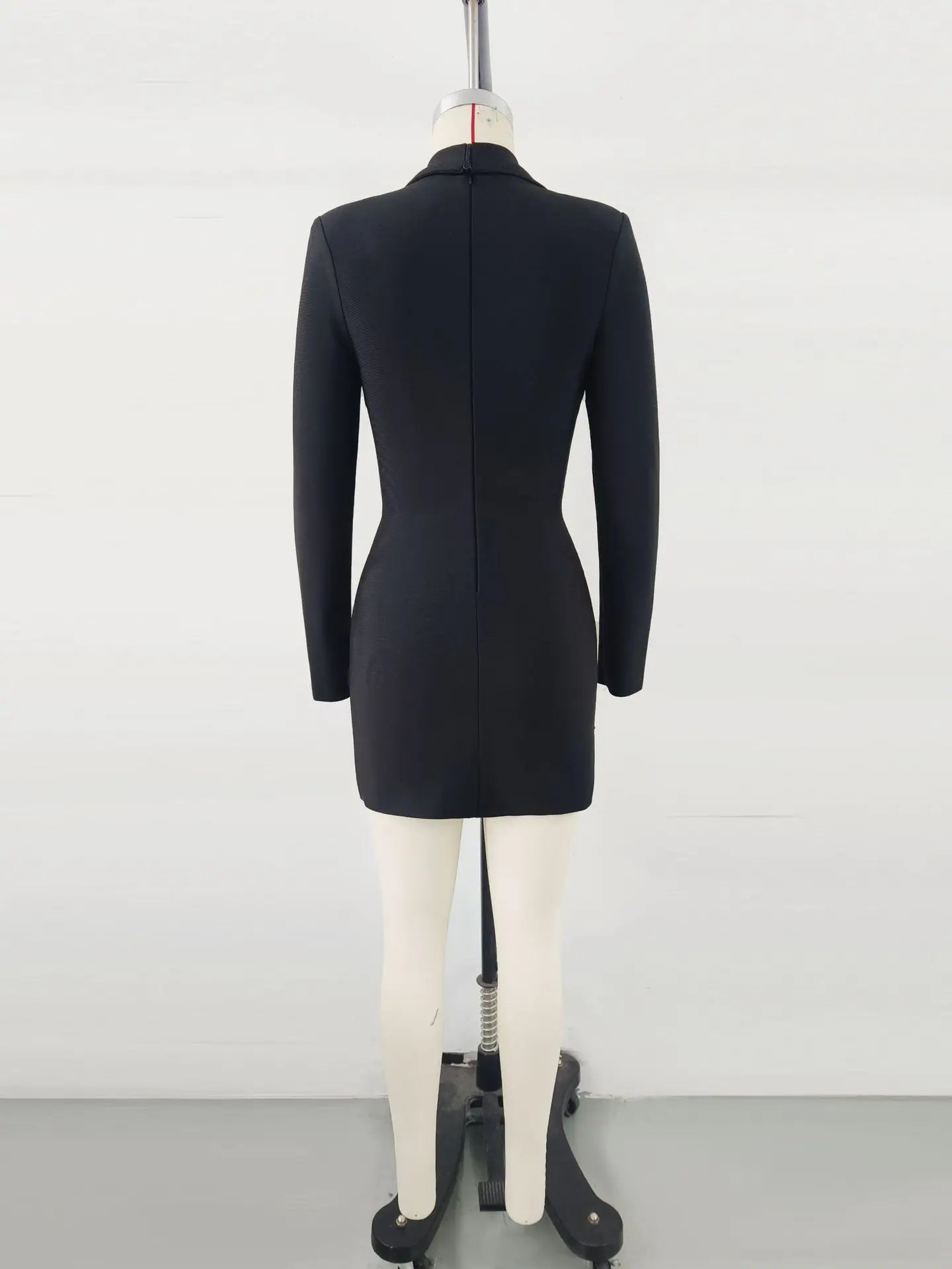 Women Long Sleeve Deep V-Neck Bodycon Mini Bandage Dress Celebrate Evening Party Nigthclub Birthday Outift