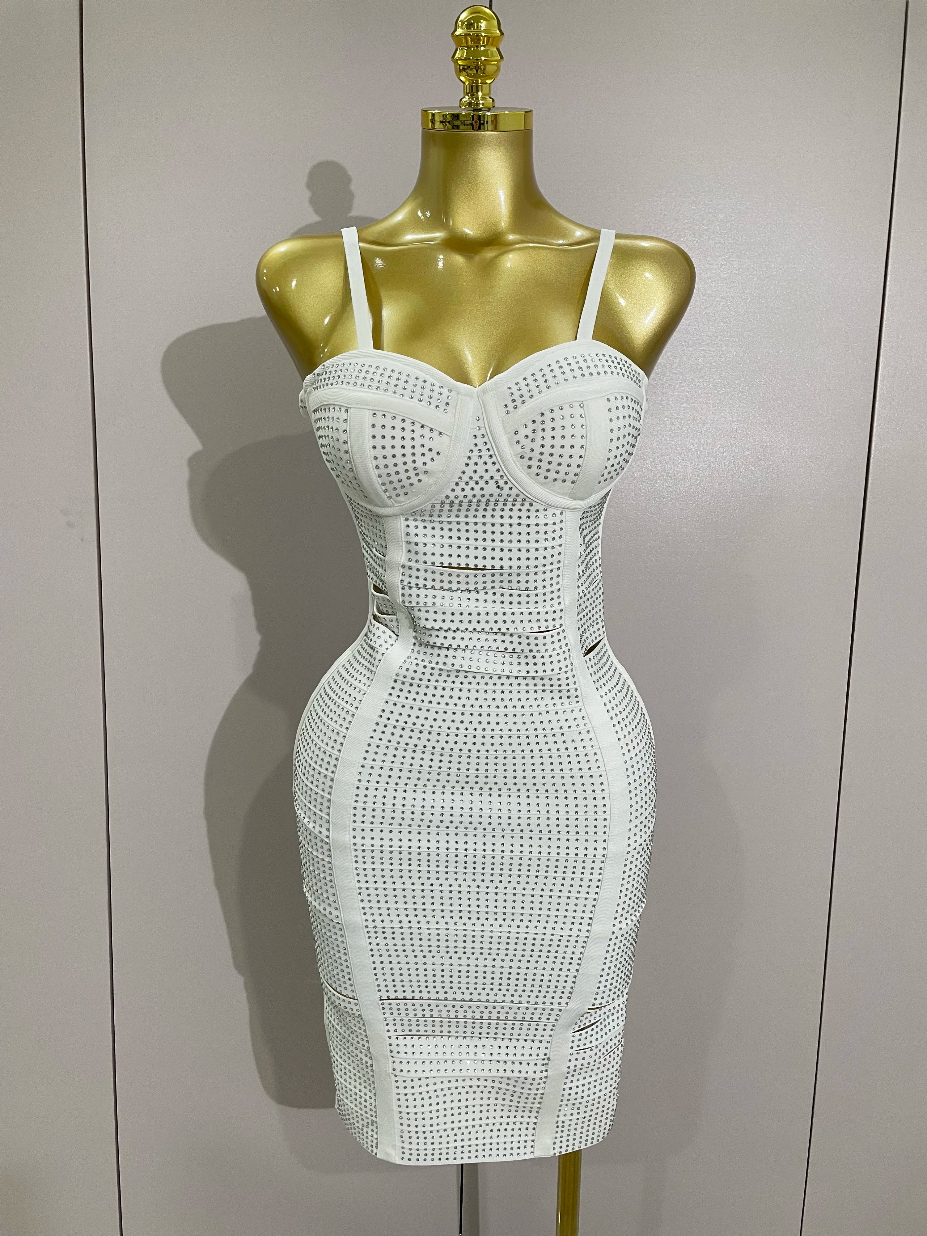 Shiny Diamond White Sleeveless V-neck Slim Short Dress 2025 Women Elegant Evening Club Prom Birthday Cocktail Dresses Vestido