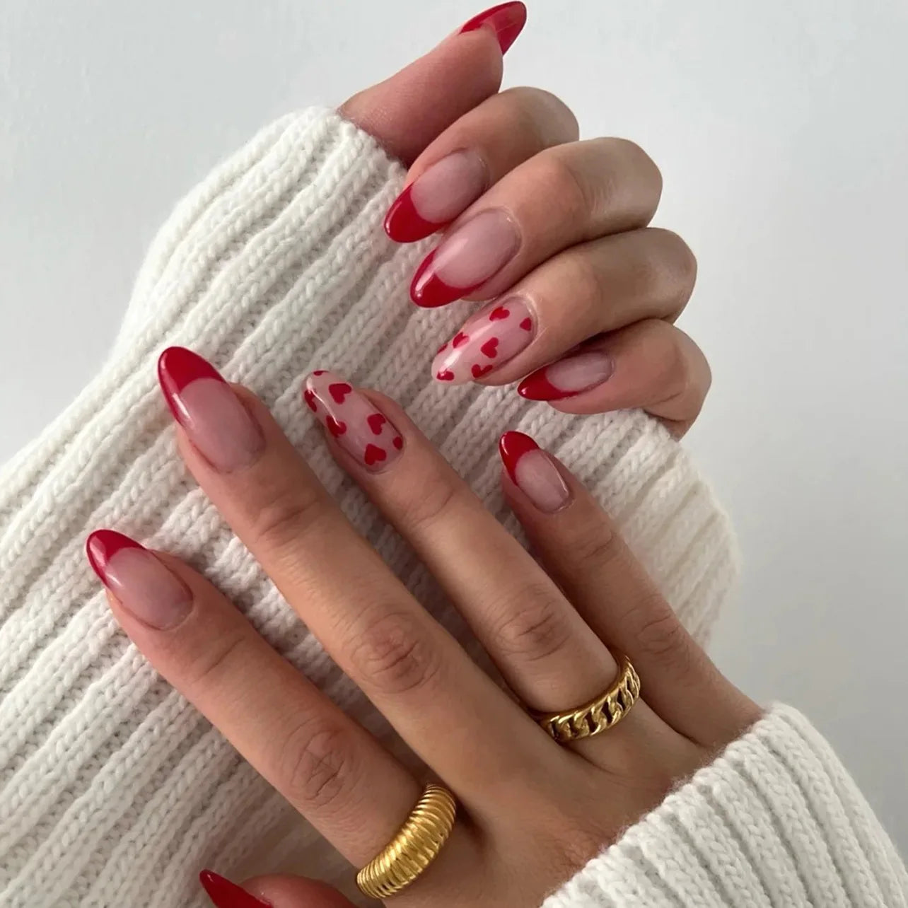 24Pcs Glitter Gradient Love Fake Nails Short Almond French Design Valentine Day Party Pink Press on Nails Sweet Girl False Nails
