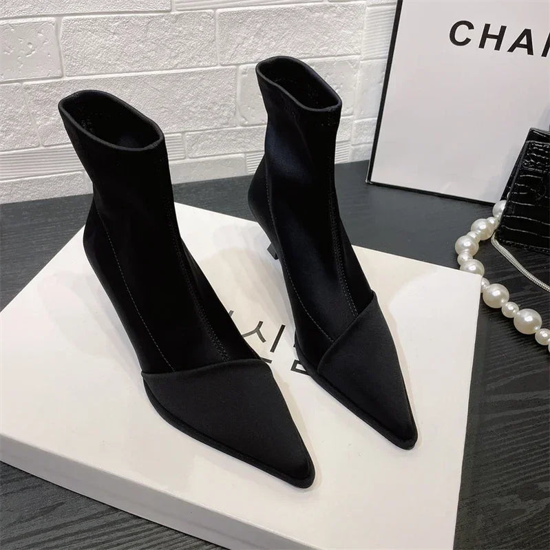 New Shoes for Women Autumn/winter Fashion Pointed Toe Stiletto Modern Women's Boots High Quality Hot Sale Short Boots black