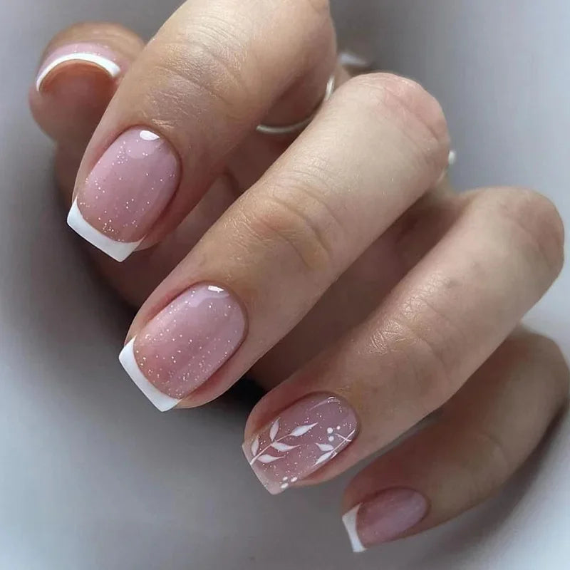 24Pcs White French Fake Nails Wearable Press on Nails Short Square False Nail art Artifical Finished Fingernails tips
