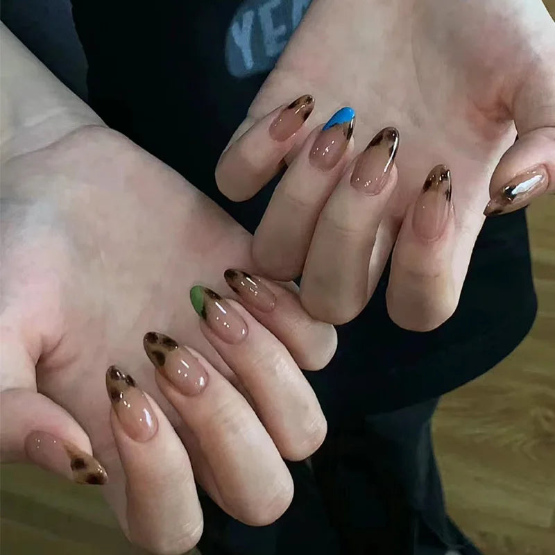 24Pcs Long Stiletto Fake Nail Brown Blue Smudge Leopard Print Press on False Nails Star Polka Dot Wearable Full Cover Nails Tips