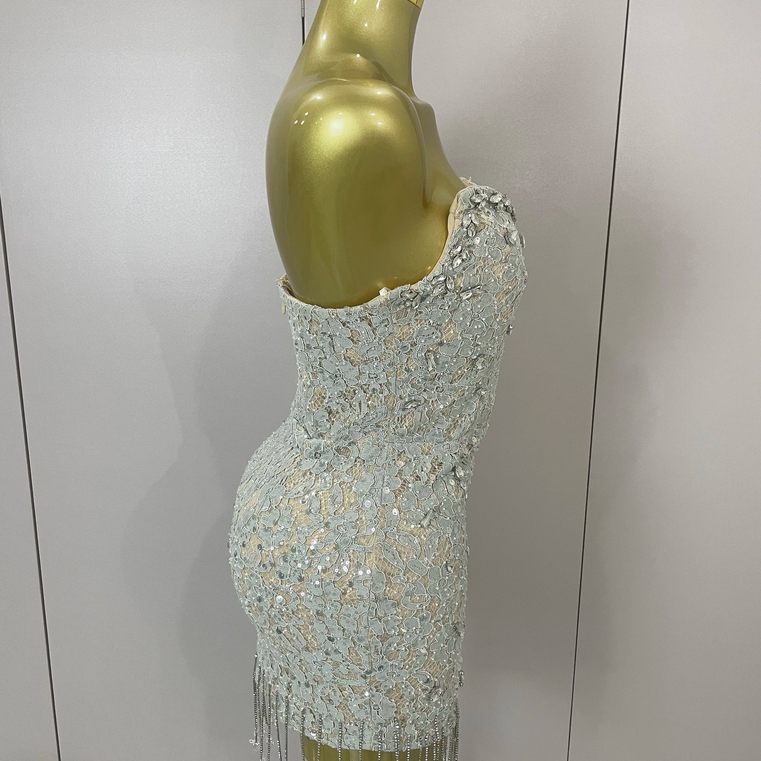 Luxury Sparkle Diamond Tassel Halter Cocktail Dress 2025 Women Elegant Evening Formal Gowns Wedding Party Dresses Stage Costumes