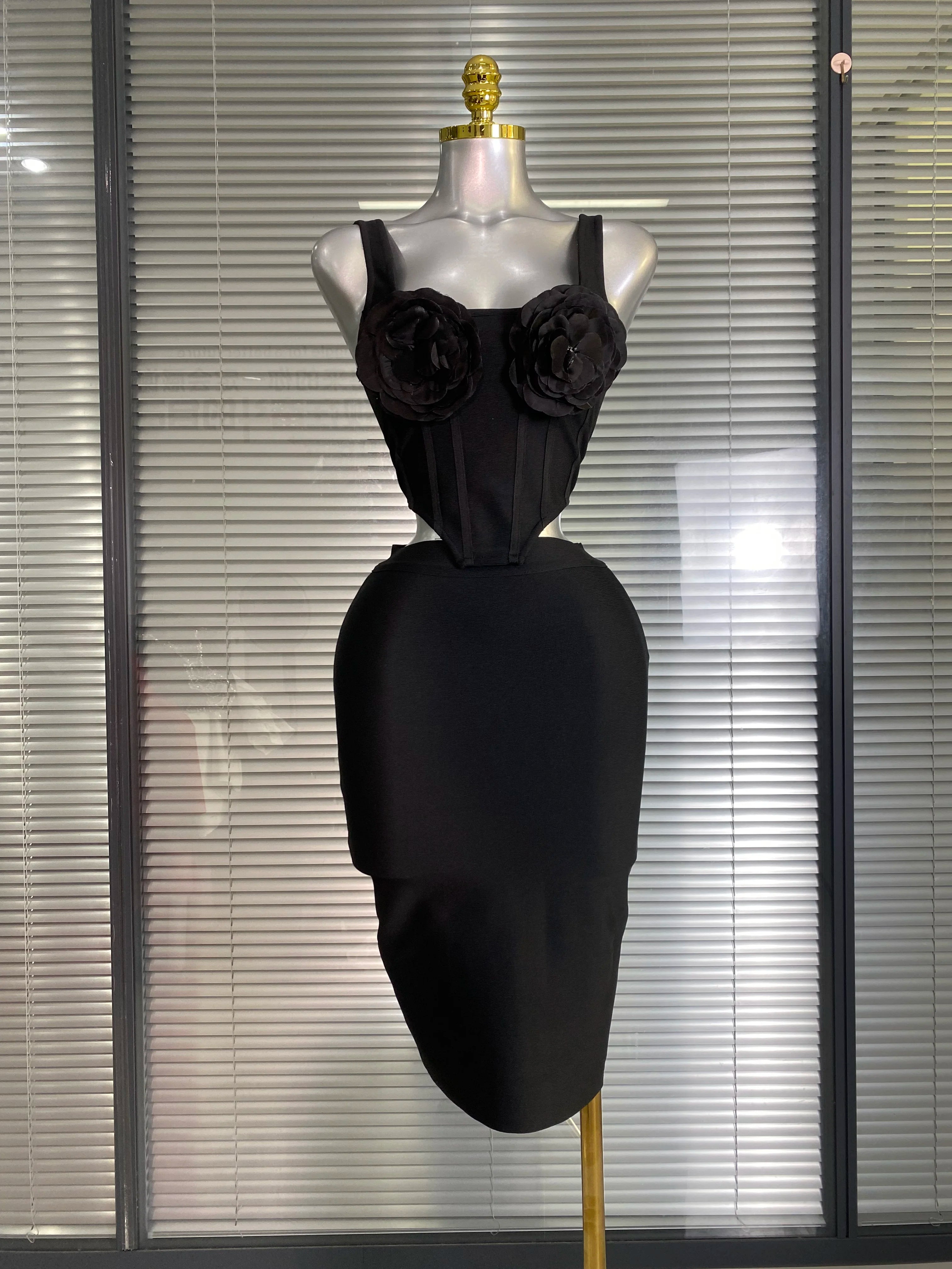 Summer New 2025 Women Sexy Flower White Black Mini Bandage Two Piece Set Celebrity Evening Party Skirt Suits