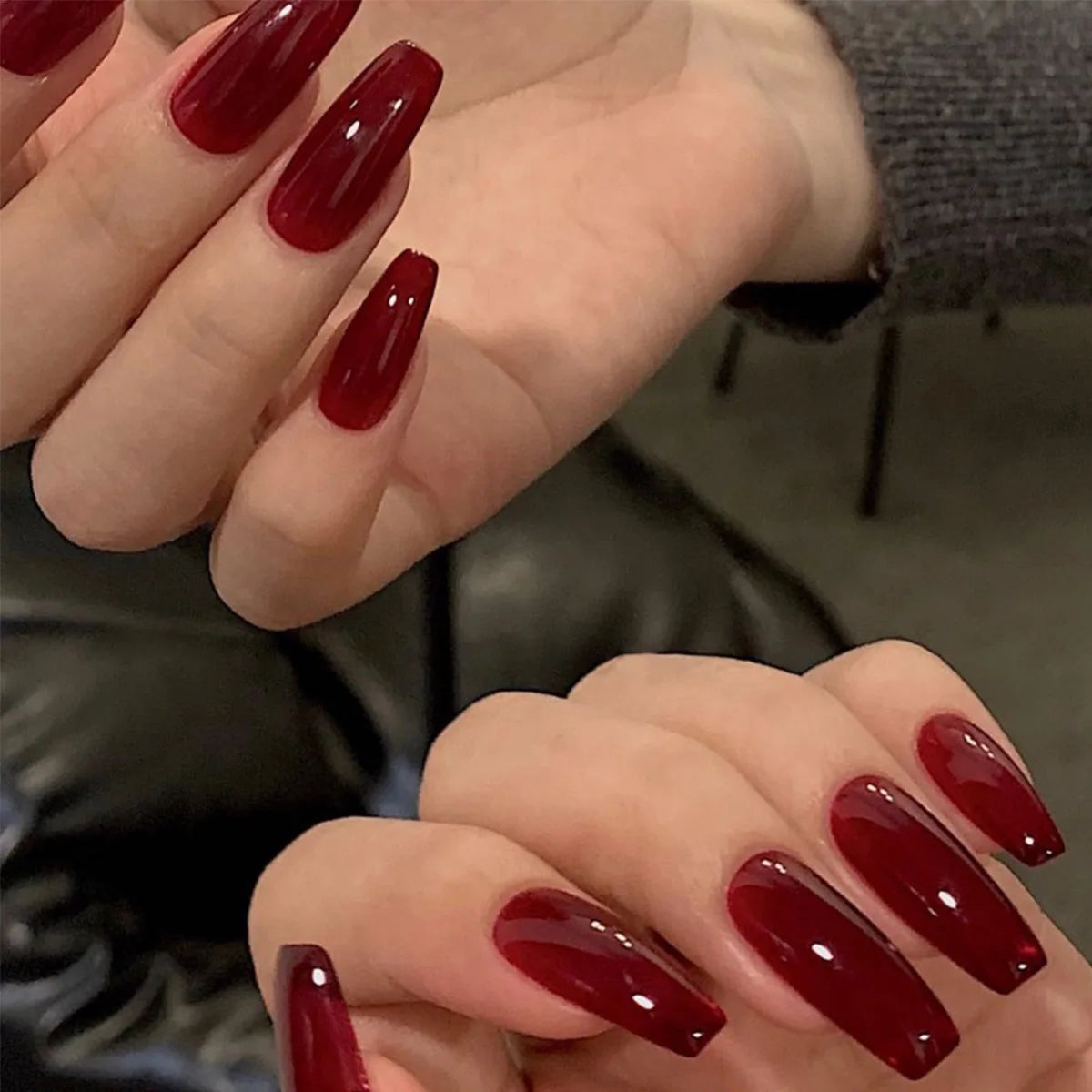 24Pcs Solid Color Wine Red False Nails Long Square Ballet Press on Nails Simple Wearing Manicure Finished Full Cover Nail Tips