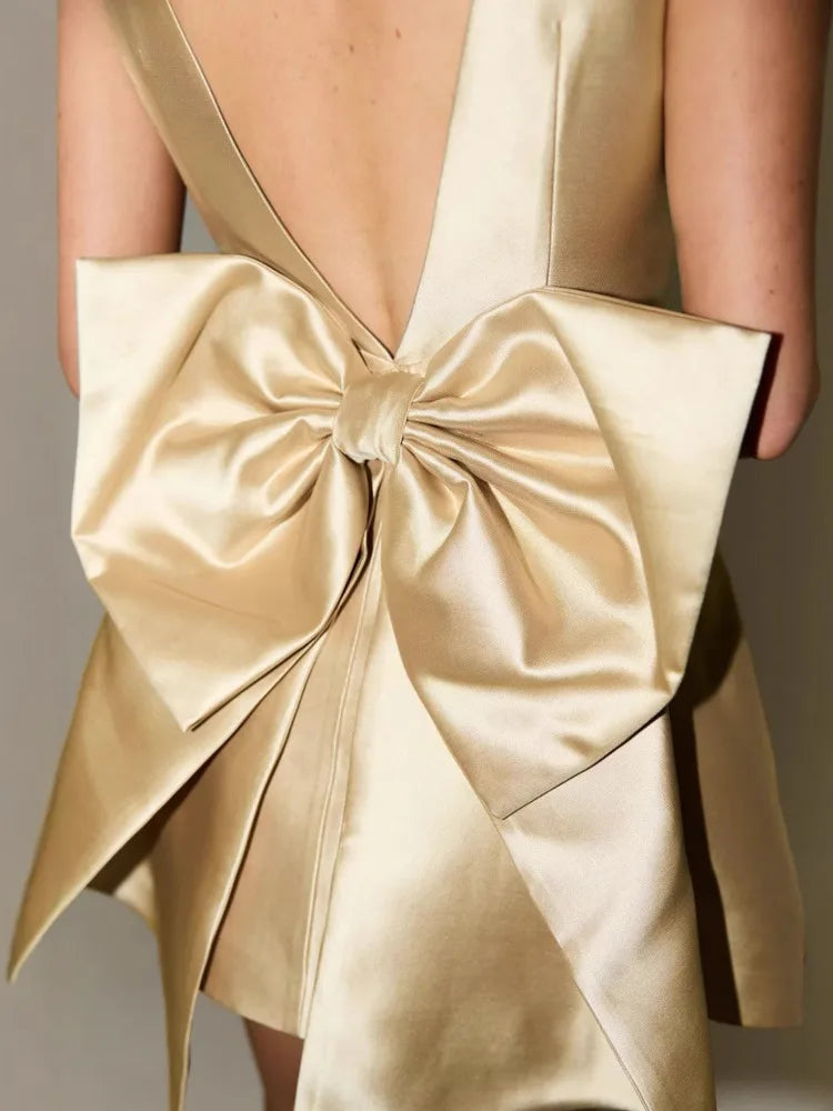 Backless Bow Sexy Mini Dress Women Robe Fashion Solid O Neck Sleeveless High Waist Club Party Elegant Dress Clubwear