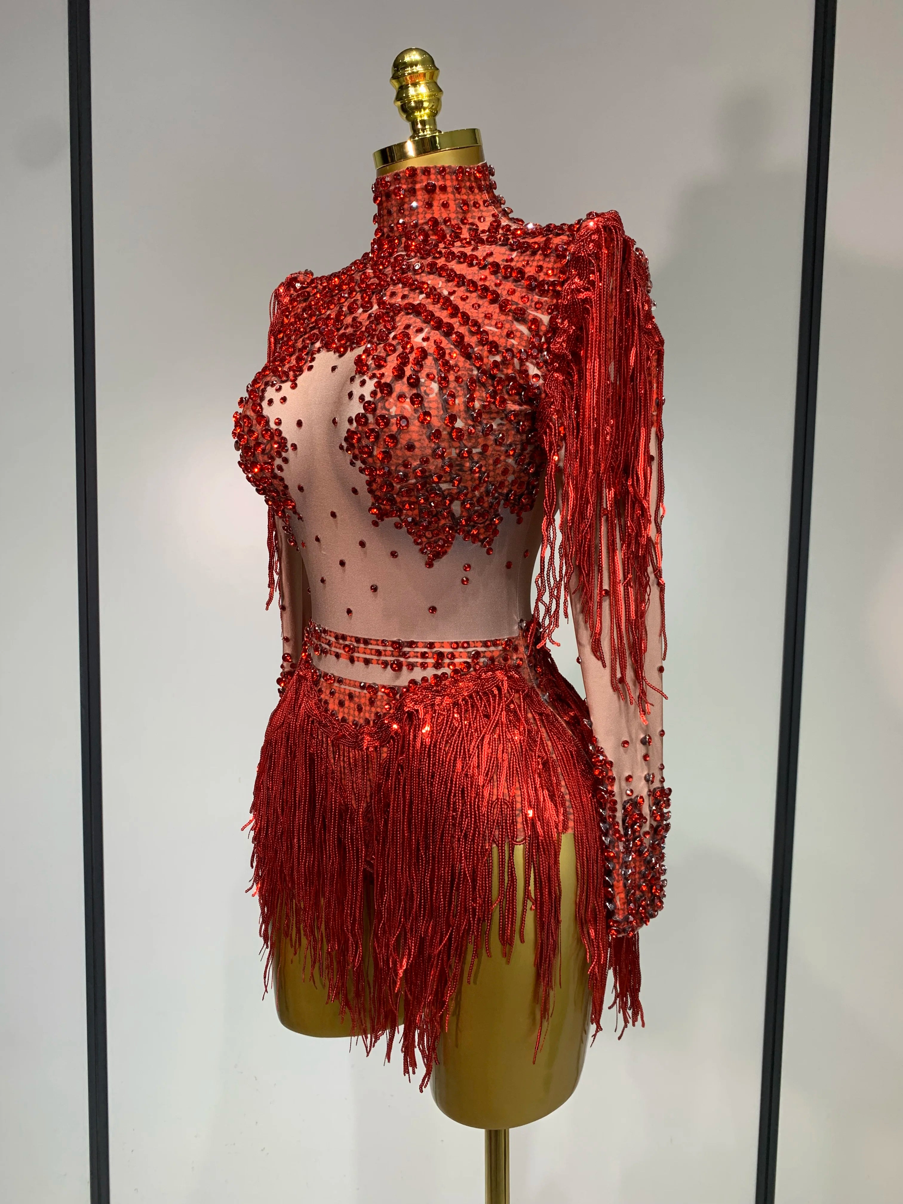 Macacão feminino sexy com elasticidade para performance em dança e boate, roupa para cantoras, palco, com borlas brilhantes e strass, roupa de aniversário
