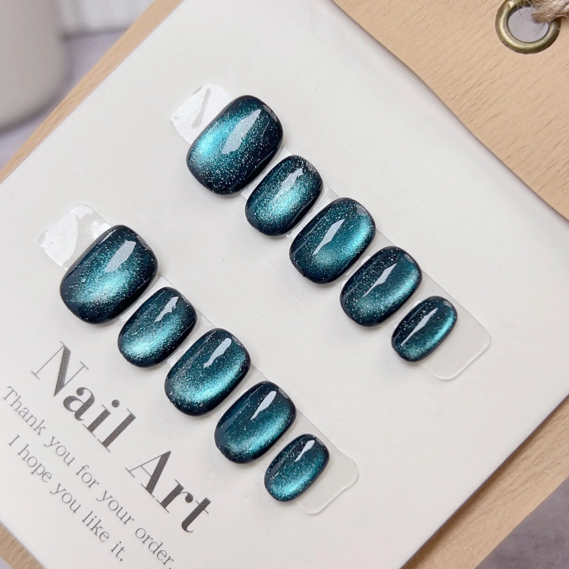10Pcs Sweet Cute Short Round Handmade Fake Nails Cat Eye Gel Nail with Glue Simple Glitter Solid Color Press on Acrylic Nail Tip