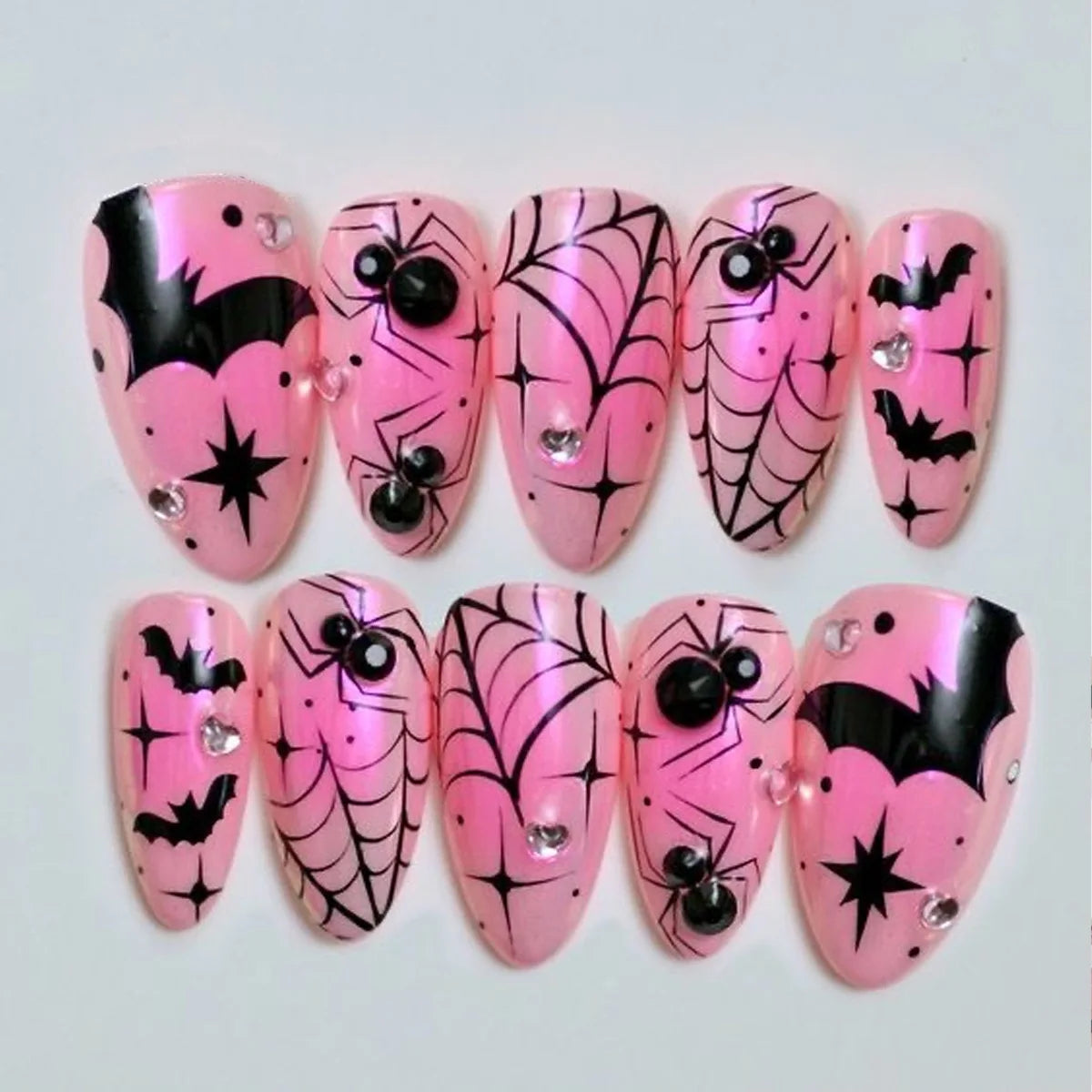 24pcs Halloween Black Fake Nails Tips Bat Pattern Design Almond False Nail Finished Wearable Bow Rhinestone Press on Nails Sets