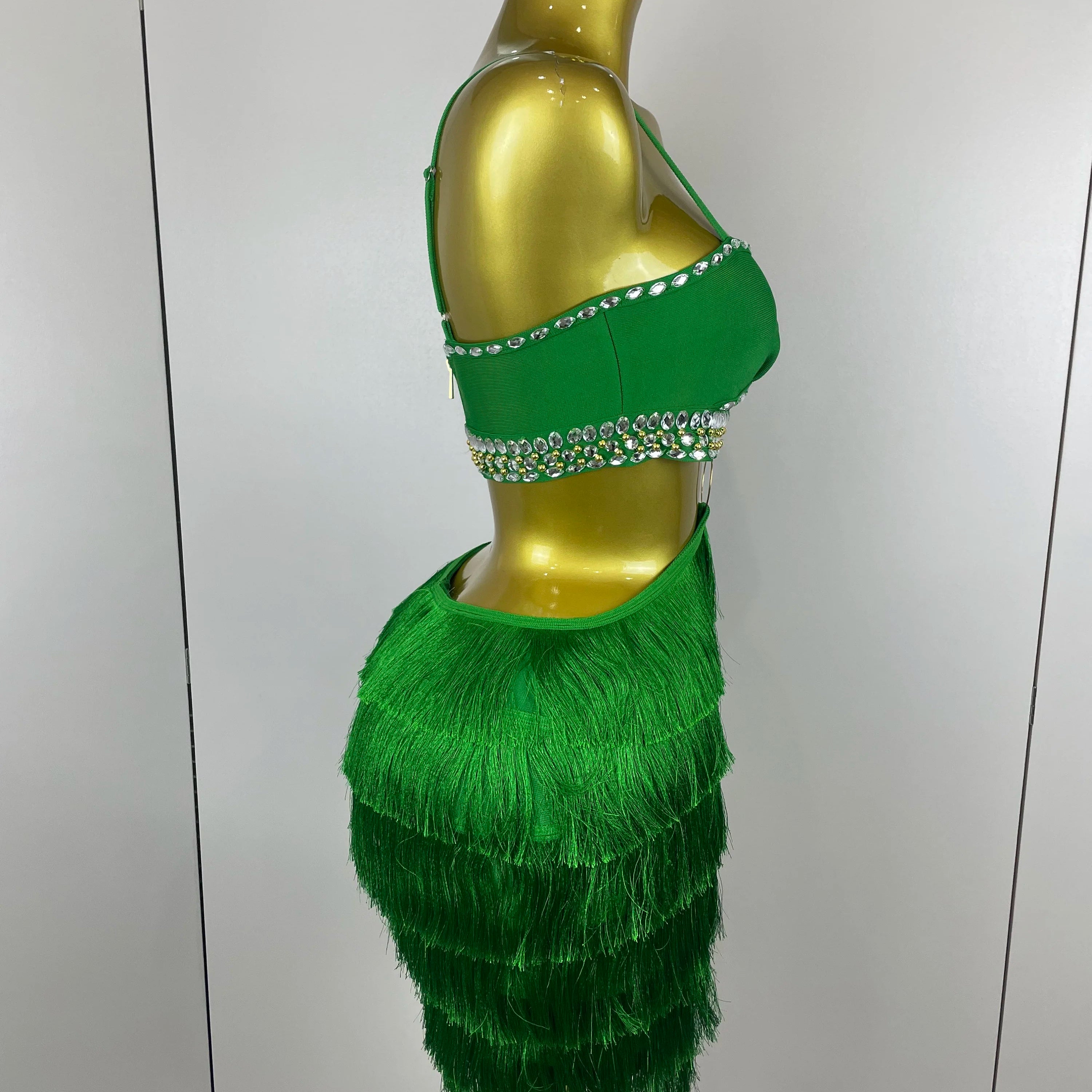 Vestido feminino sexy verde com alças nas costas, colado ao corpo, elegante, para noite, para celebridades, para festas de aniversário de luxo, 2025