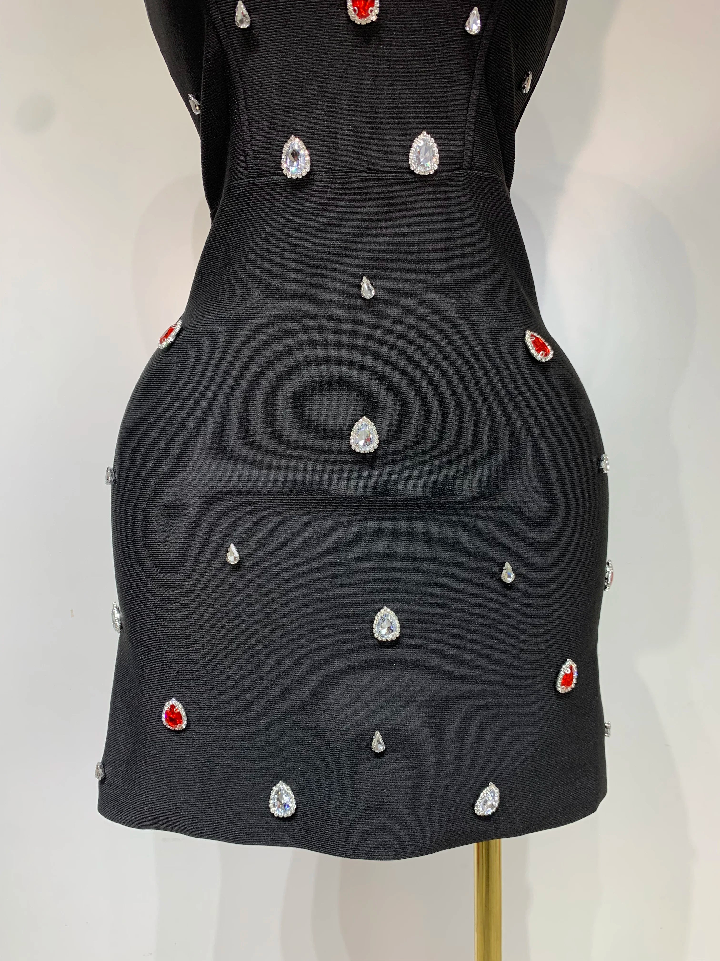 Women Sexy Strapless Colorful Crystal Bodycon Mini Bandage Dress 2025 New Spring Elegant Party Celebrate Birthday Outfit