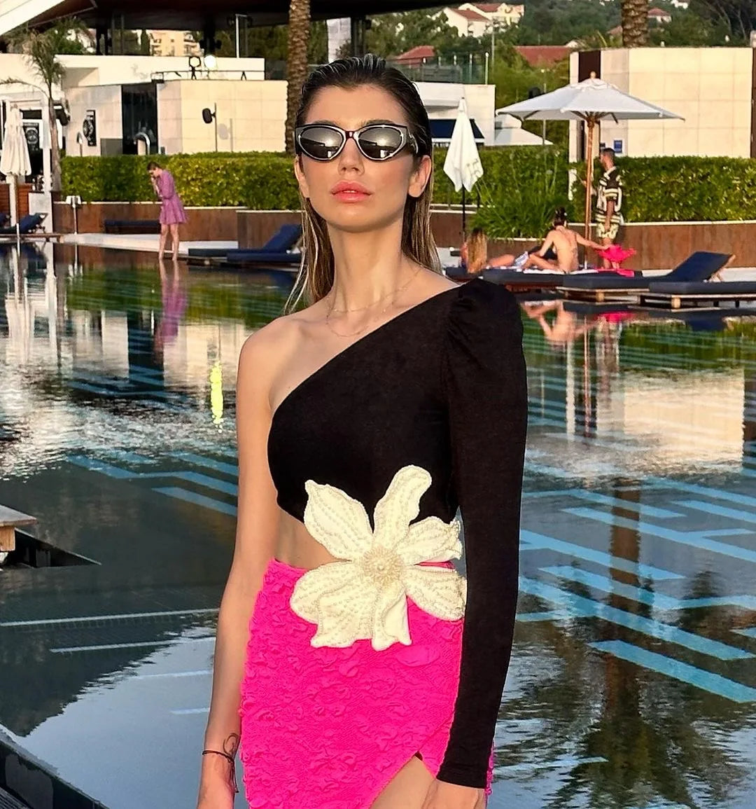 White Beading Flower Sexy One Shoulder Expose waist Black Patchwork Rose Red Mid Calf Dress Elegant Woman Evening Dress