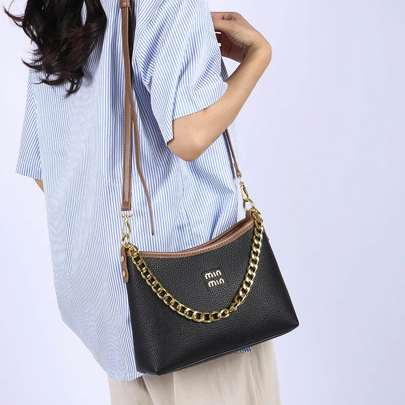 2026 New Large-capacity Shoulder Bag Fashion Designer Commuter Casual Versatile Messenger Bag Paris Trend Noble Handbag