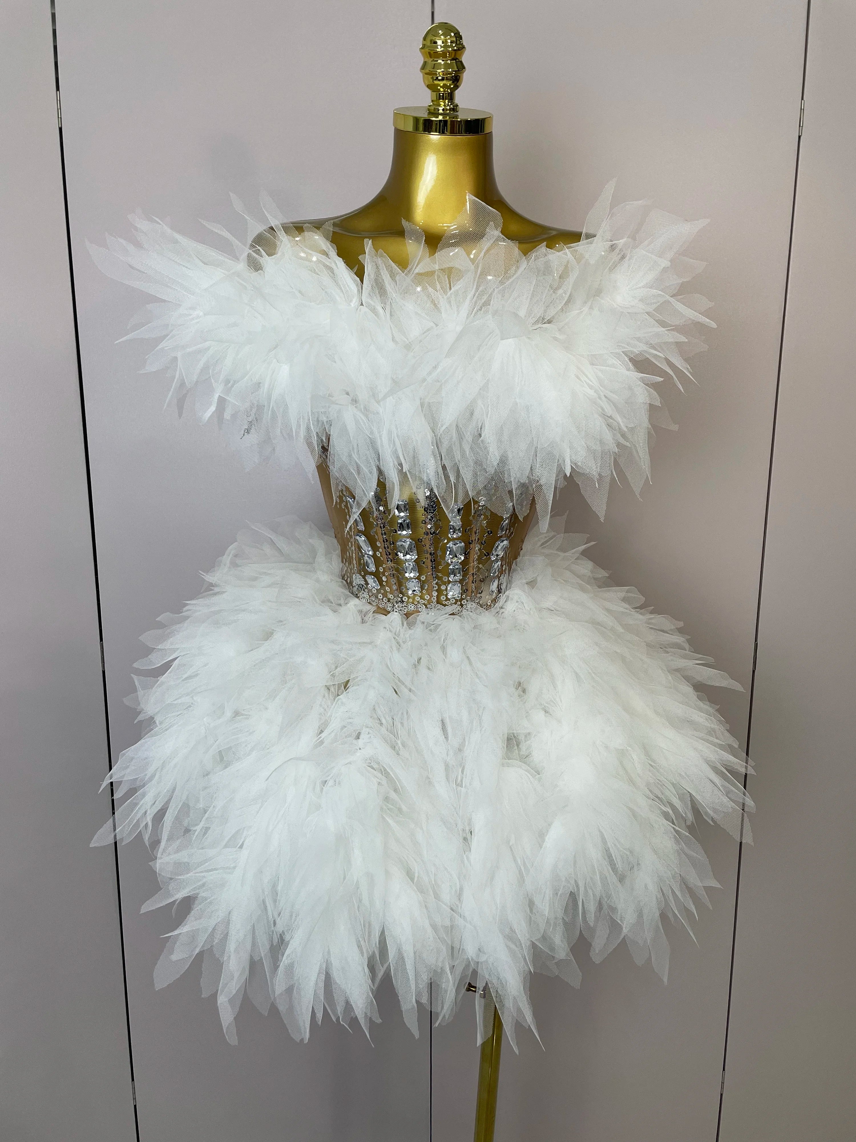 2025Women Sexy Backless Strap Mesh Fluffy Skirt 2 Pieces Diamond Sequins Stage Performance Costume Birthday Party Shooting Dress