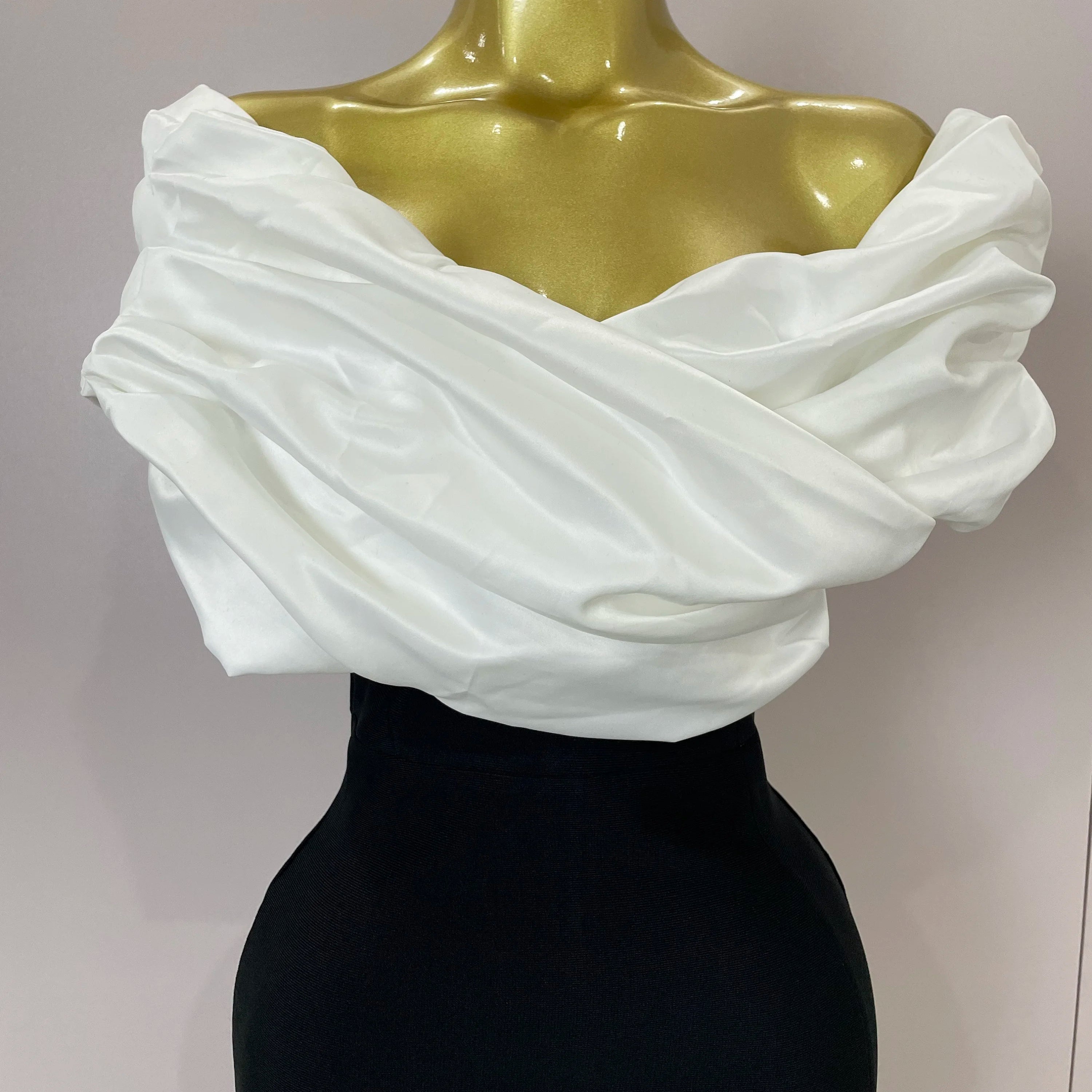 Sexy Off-Shoulder Side Slit Solid Color Pleat Skirt Strapless Bandage 2025 Women Evening Luxury Birthday Formal Party Dress