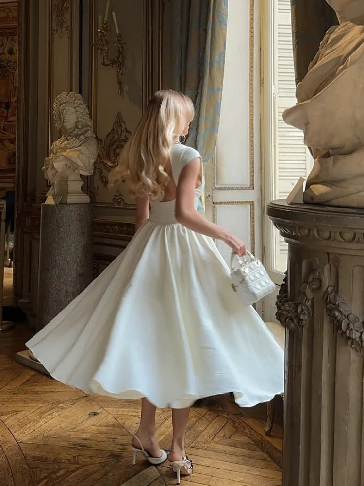 2025 Elegant White O Neck Pleated Hem Maxi Dress Women Fashion Open Back Solid A-line Dresses New Spring Summer Lady Party Robes