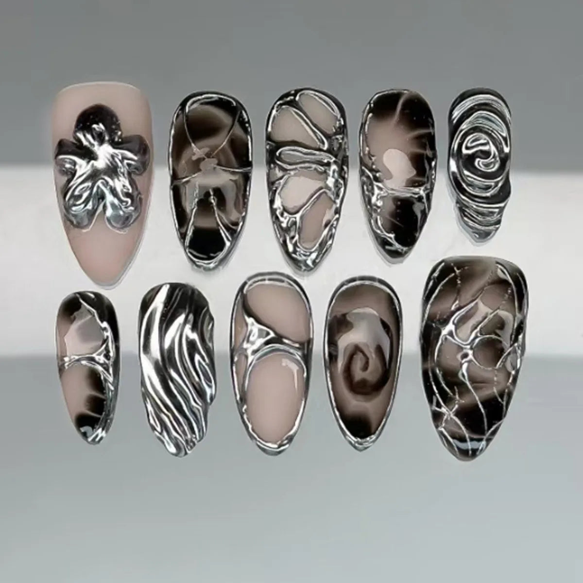 Lot de 24 faux ongles à porter, motif fleur rouge et violet, effet perle, style French manucure, en amande, avec strass