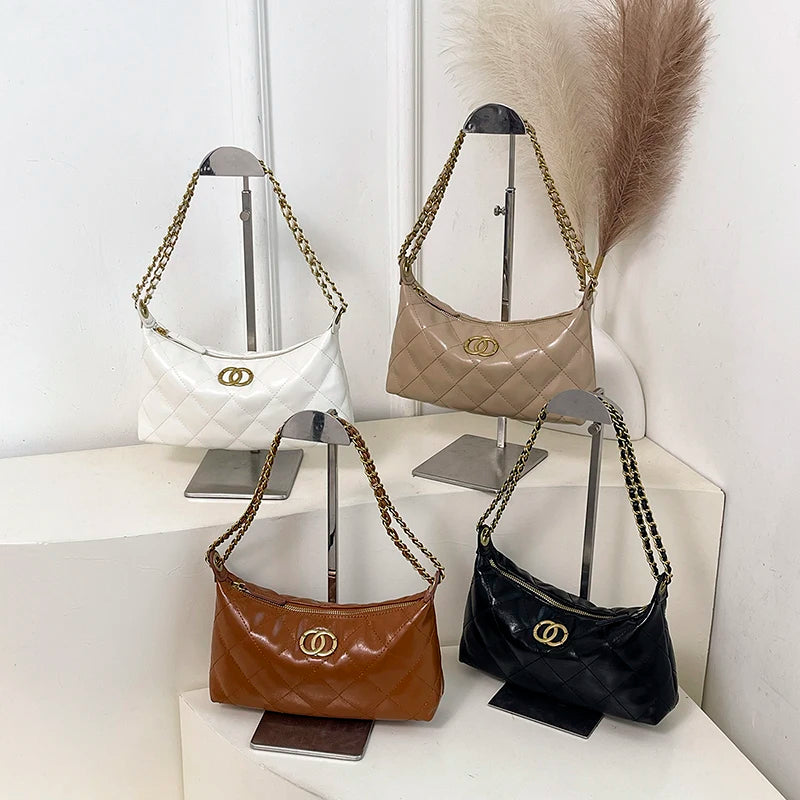 Luxury Leather Shoulder Bag For Women Elegant Classic Design By Famous Designer Popular Choice Spacious And Stylish