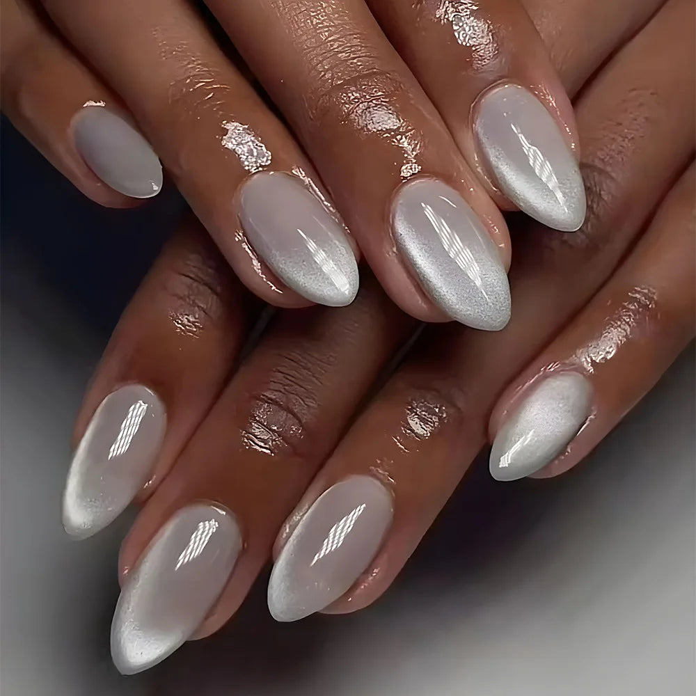 24Pcs Blush Pink Shining Cat's Eye Short Round Head Press on False Nails with Simple Design Almond French Manicure Nail Tips Set