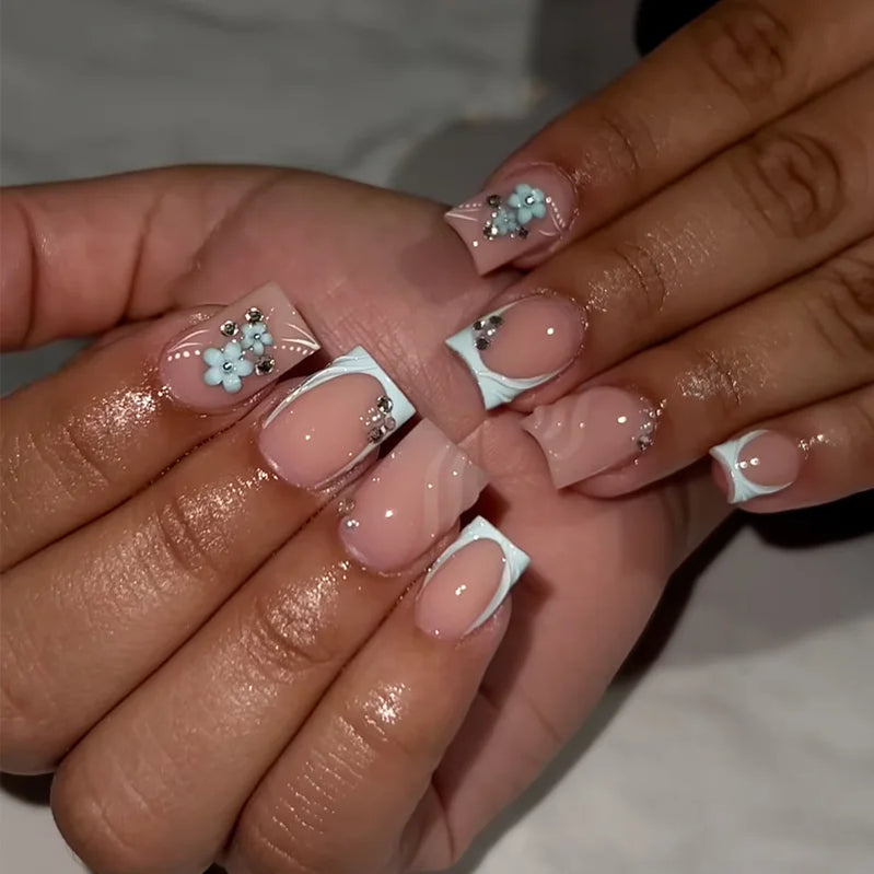 24Pcs Pink French Broken Diamond Nail Art Set with Short Ballet Little Flower Design Wearable Nails Manicure Full Cover Press On