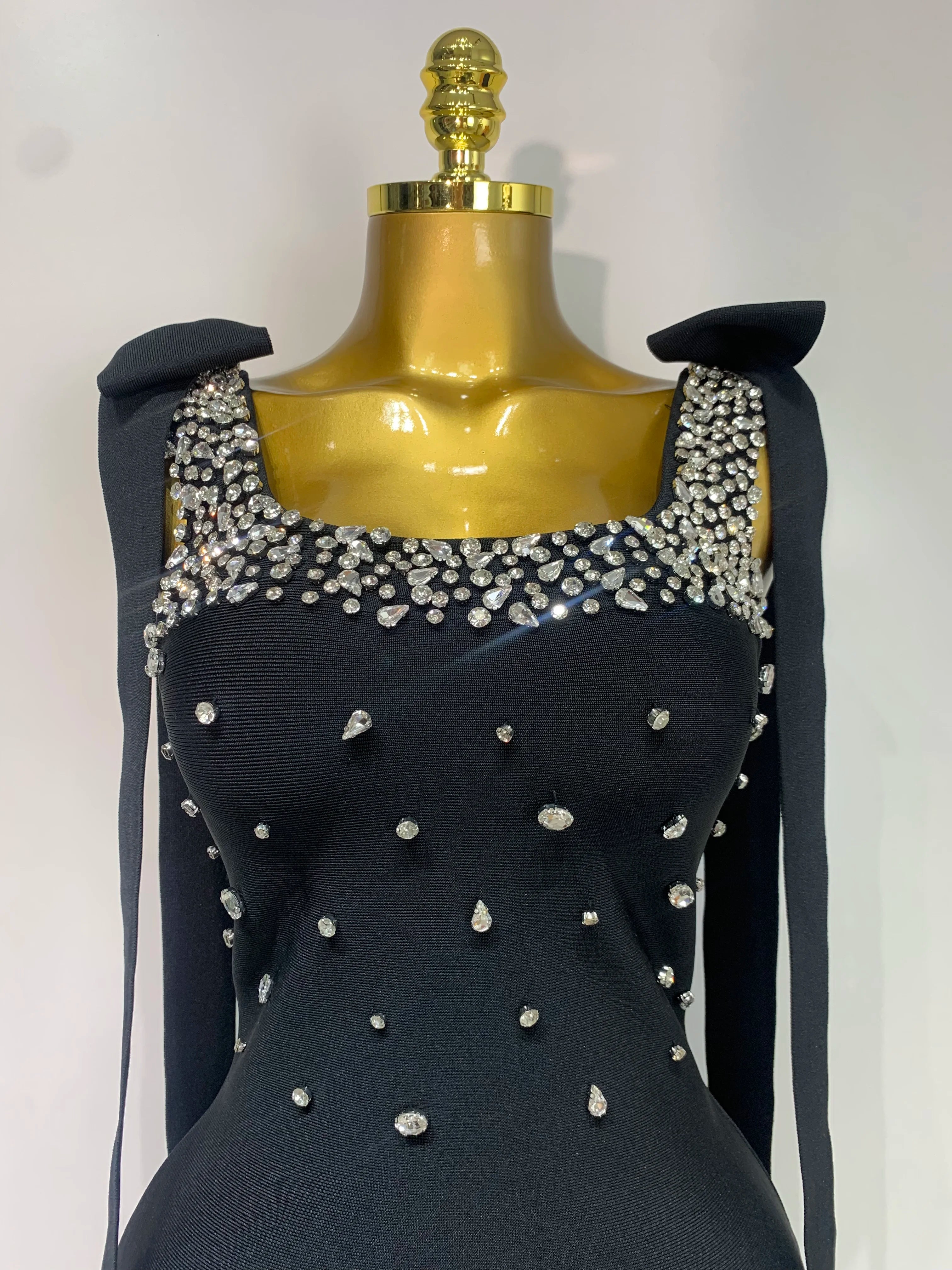 Women Celebrity Sexy Sparly Diamonds Black Mini Bodycon Bandage Dress 2025 Elegant Evening Party Luxury Birthday Dresses