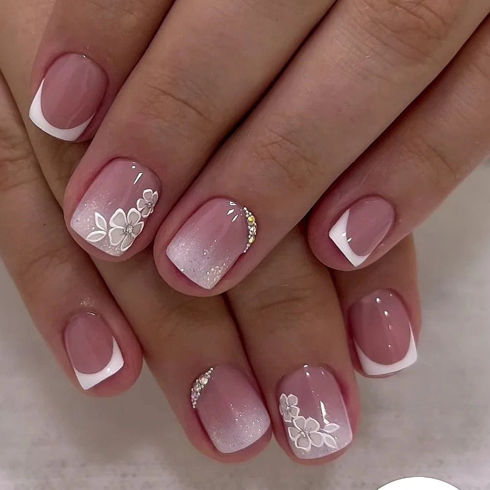 24Pcs Gradient White Fake Nails with Flower Design Simple French False Nails Short Square Head Wearable Press on Nails Tips