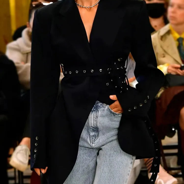 TWOTWINSTYLE Patchwork Belt Chic Blazer For Women Notched Collar Long Sleeve Spliced Pocket Temperament Blazers Female Fashion BLACK