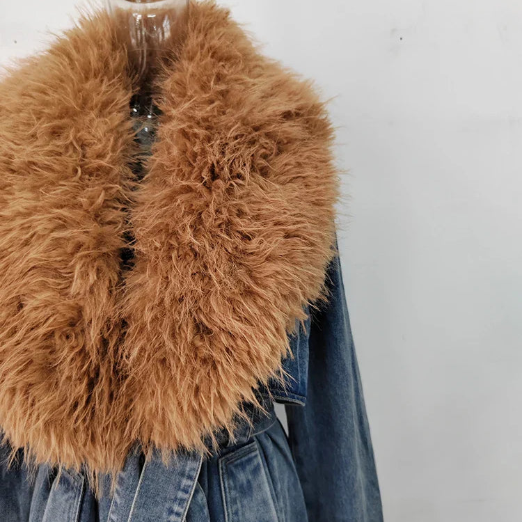 DEAT Fahsion Women Denim Overcoat Fur Collar Belt Patchwork Pockets Loose Split Thick Warm Windbreaker Winter New LM1040