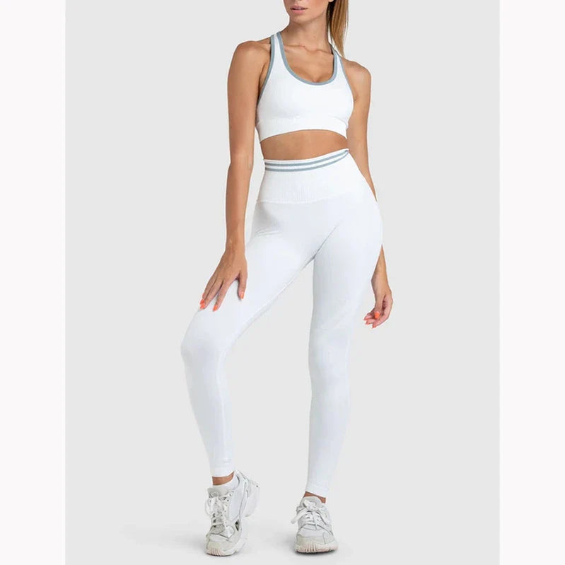 Seamless Yoga Sets Sports Fitness Peach Hip-lifting Shorts Beauty Back Short-Sleeved Suits Workout Gym Leggings Set for Women White3