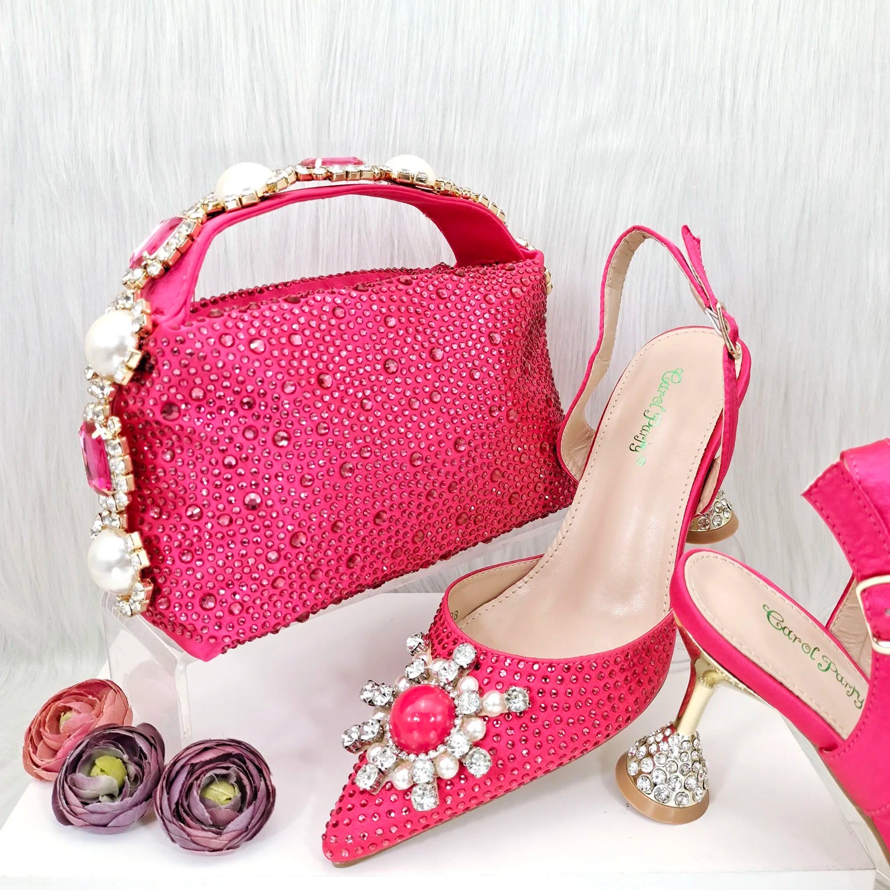 Gold Color Elegant Lady Shoes And Bag Set with Rhinestone Embellished Pearls-knot Wear-resistant And Comfortable Heel Fuchsia