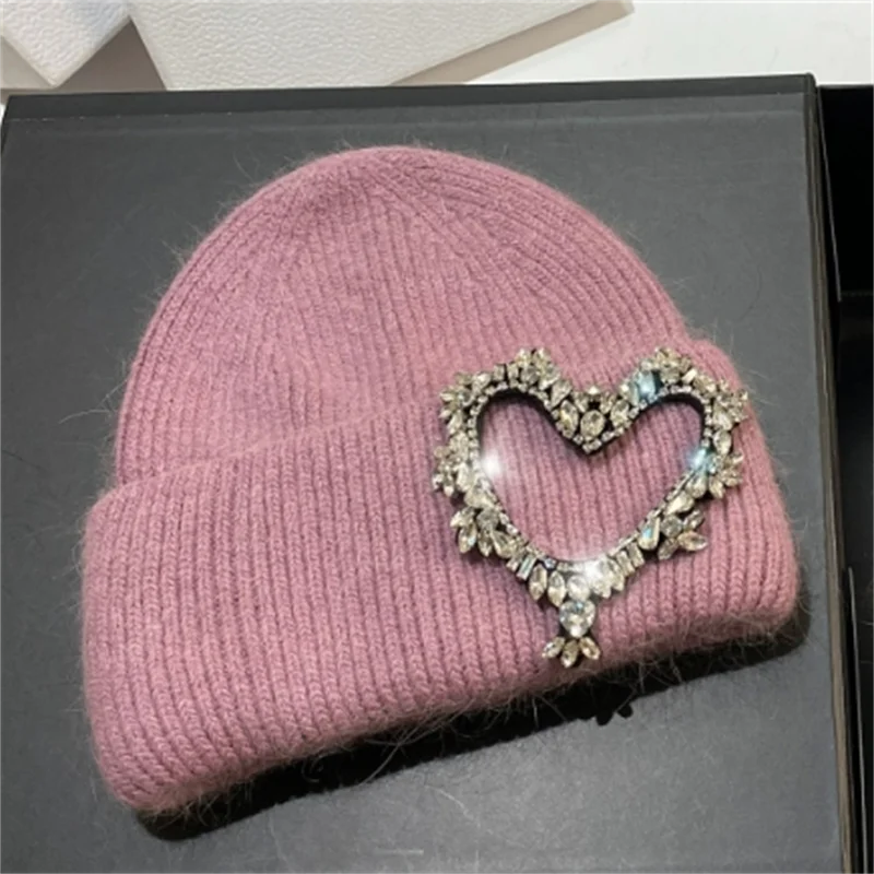 Luxury Rhinestones Heart Pattern Knitted Hats for Women Winter Warm Beanie Knit Bonnet Outdoor Wool Skullies Skiing Cap Skin Purple