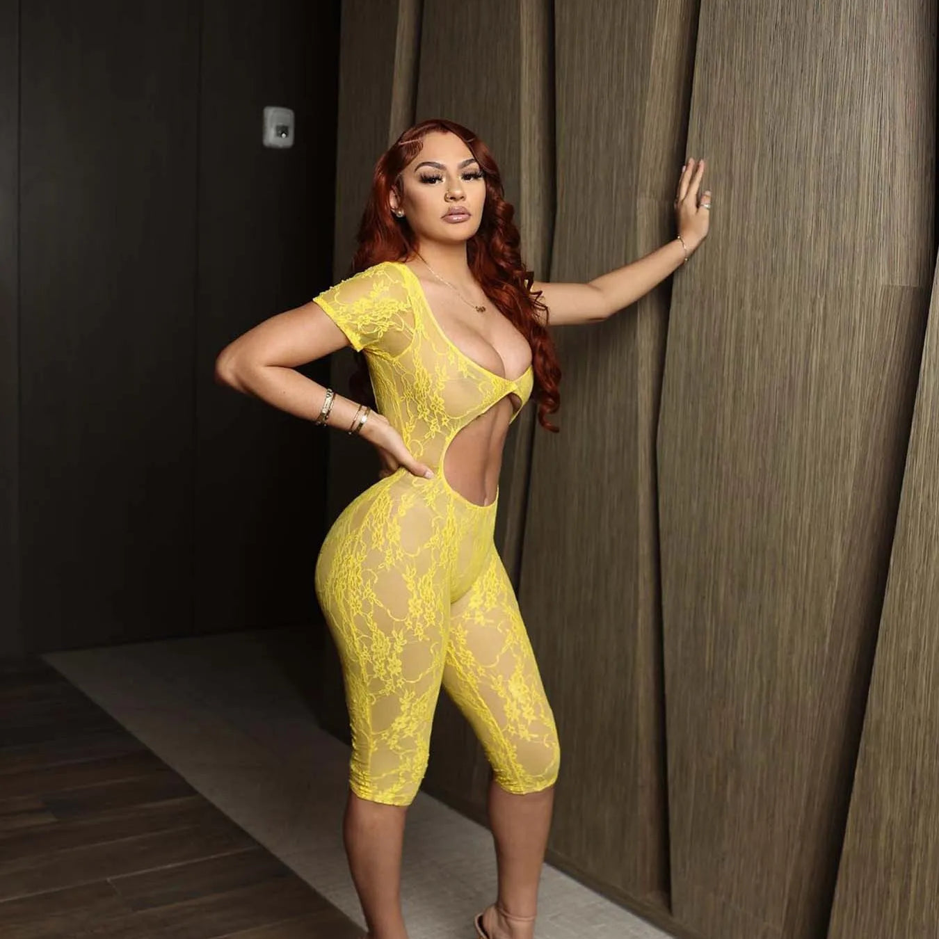 CM.YAYA 2024 Spring Short Sleeve Backless Women Lace Hollow Out Casual Rompers Playsuit Short Jumpsuits V-neck One Piece Outfits