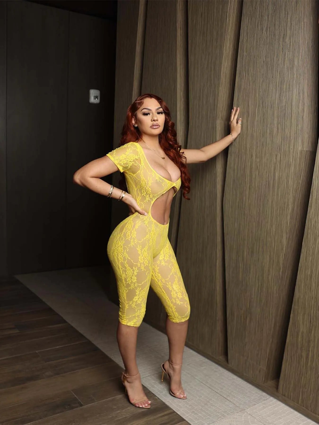 CM.YAYA 2024 Spring Short Sleeve Backless Women Lace Hollow Out Casual Rompers Playsuit Short Jumpsuits V-neck One Piece Outfits