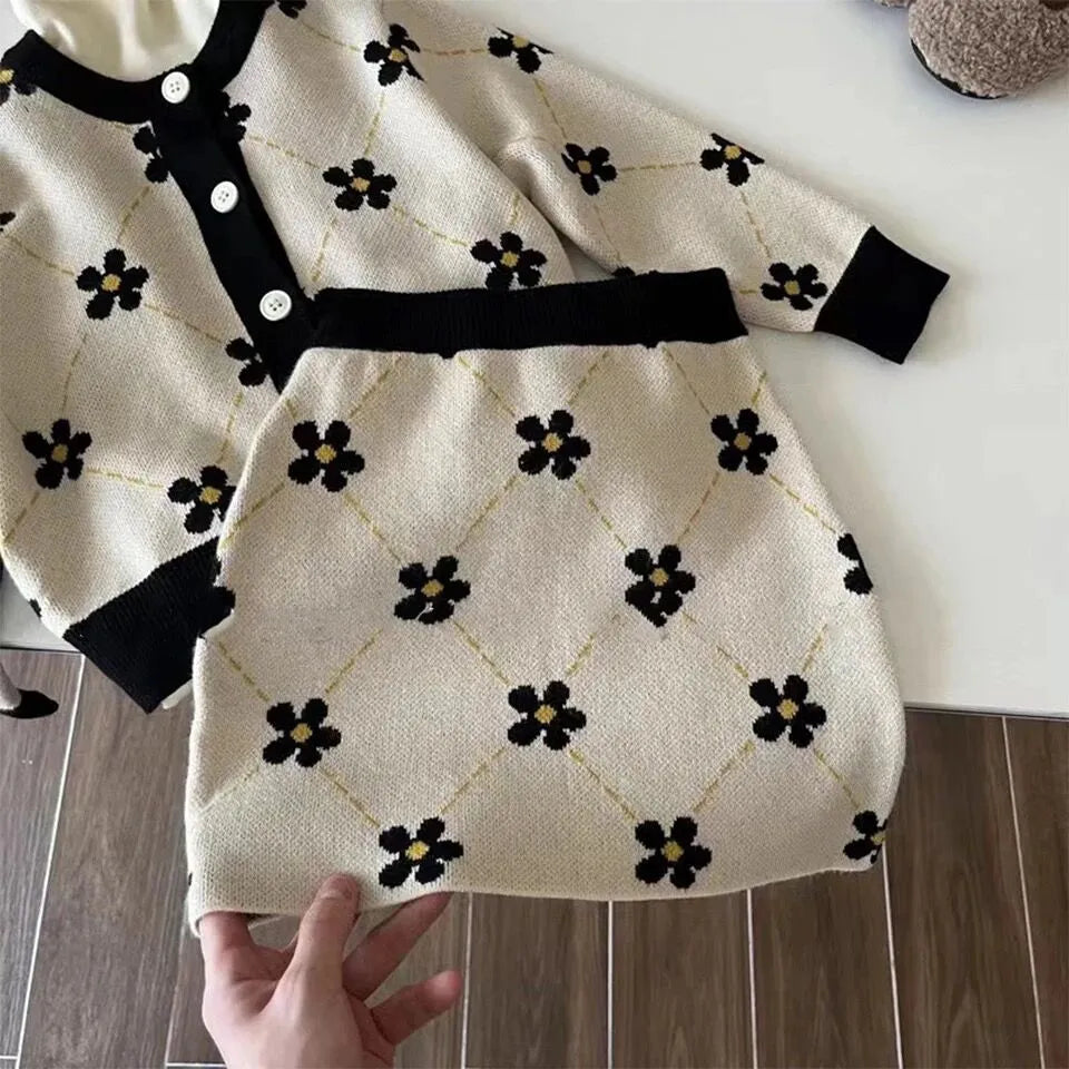 Girls clothes sets Autumn Winter Long Sleeve Set kids clothing Flower Printed Sweater Cardigan+Short Skirt Two Piece Sweet Set