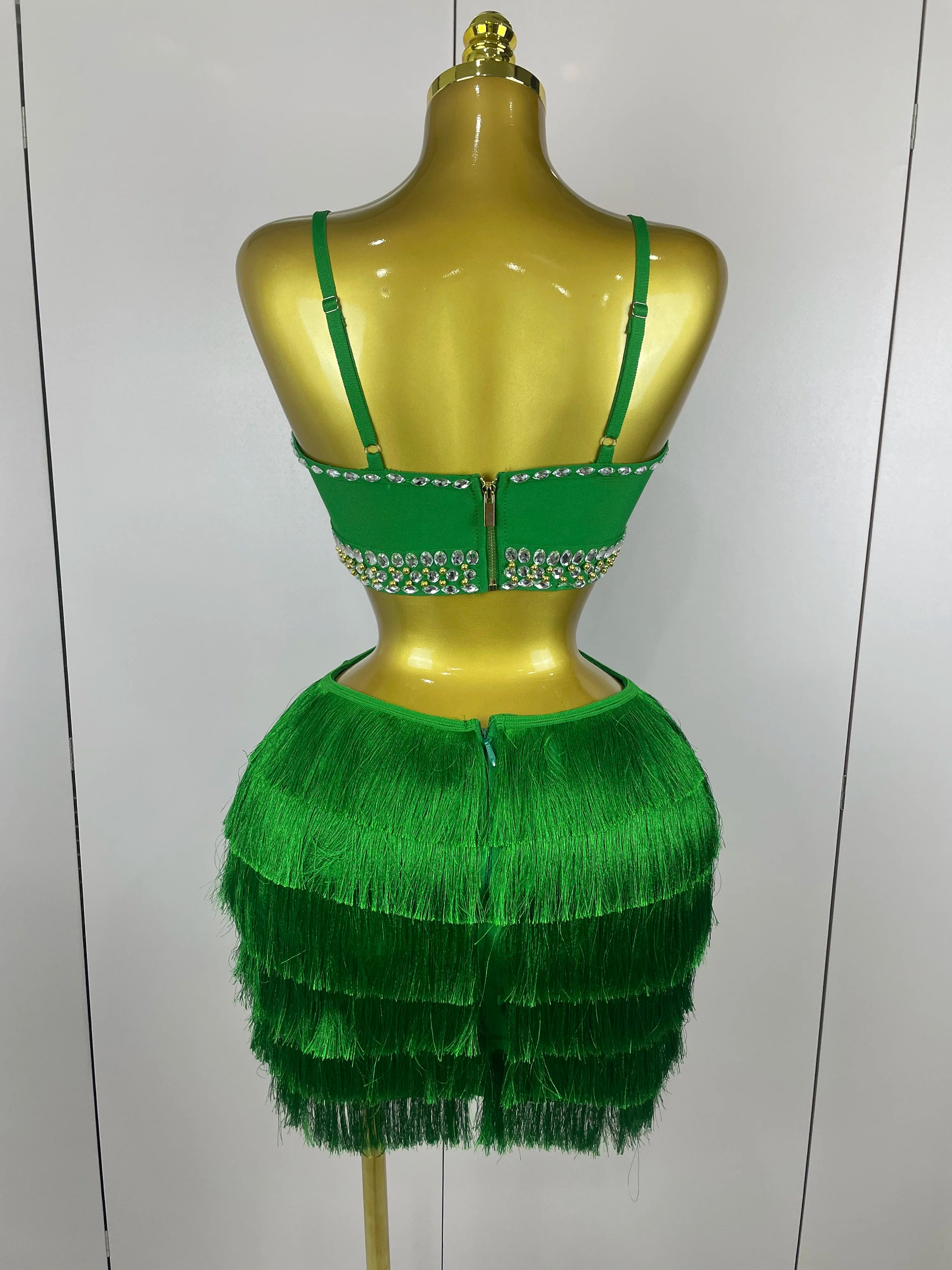 Vestido feminino sexy verde com alças nas costas, colado ao corpo, elegante, para noite, para celebridades, para festas de aniversário de luxo, 2025