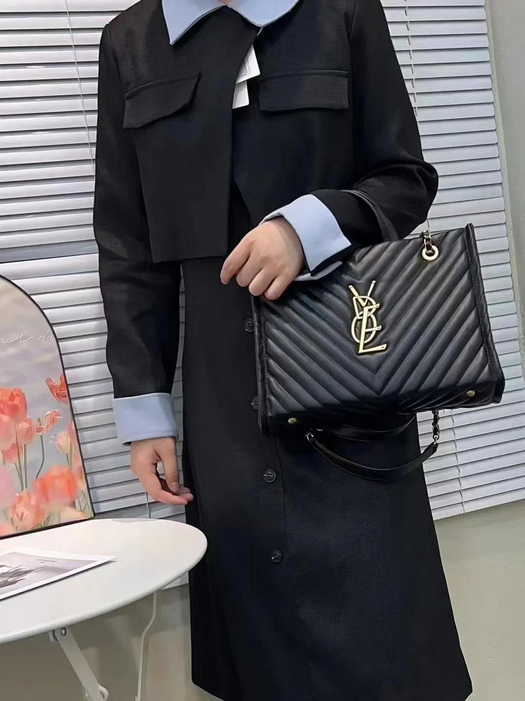 2026 New Women Genuine Leather Quilted Chain Tote Bag, Large Capacity Crossbody Sling Chic Shoulder Purse for Work and Travel