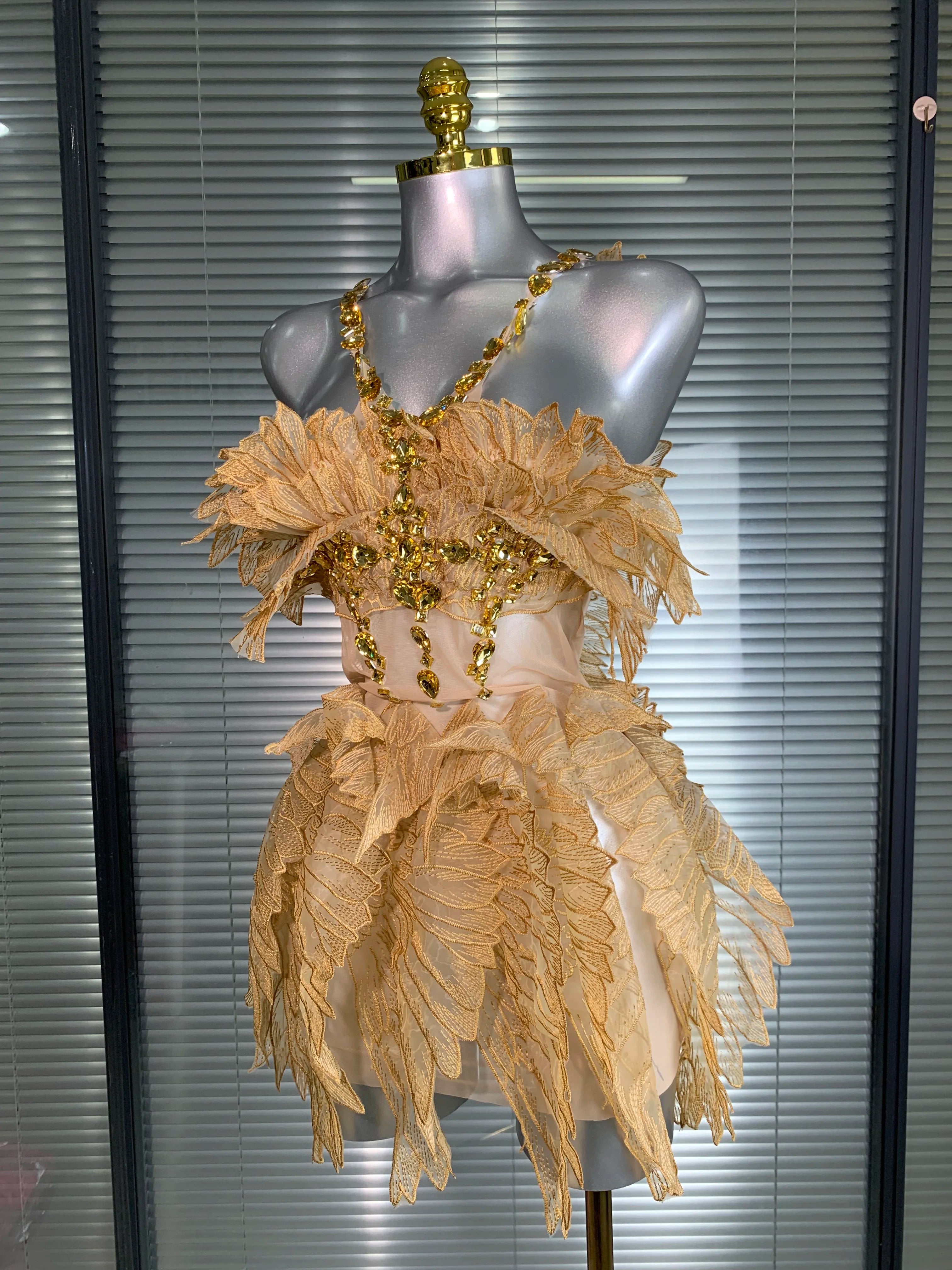 Summer New Women Sexy Gold Crystal Diamonds Stage Performance Costume Dancer Singer Night Club Mini Party Dress