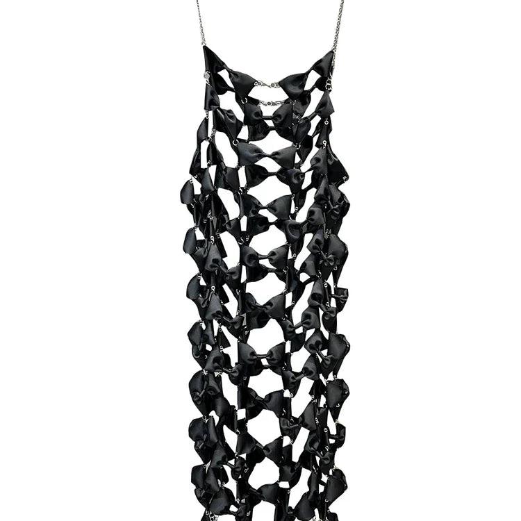 DEAT New Items Women's Metal Chain Bow Spliced Hollow Out Dress Spring Backless Sleeveless Pullover Dresses Female 11XX6527