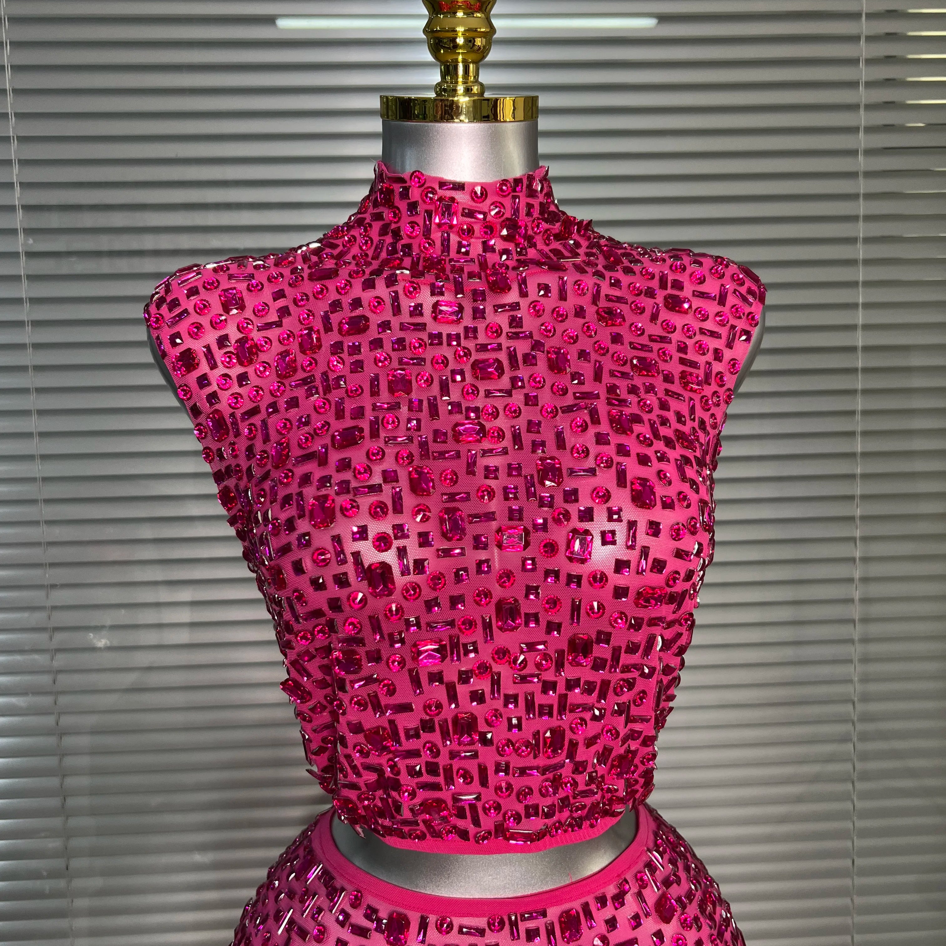 Women Sexy Two Pieces Set Women Hot Pink Crystal Diamond Night Club Skirt Suits Singer Dancer See Through Stage Costume