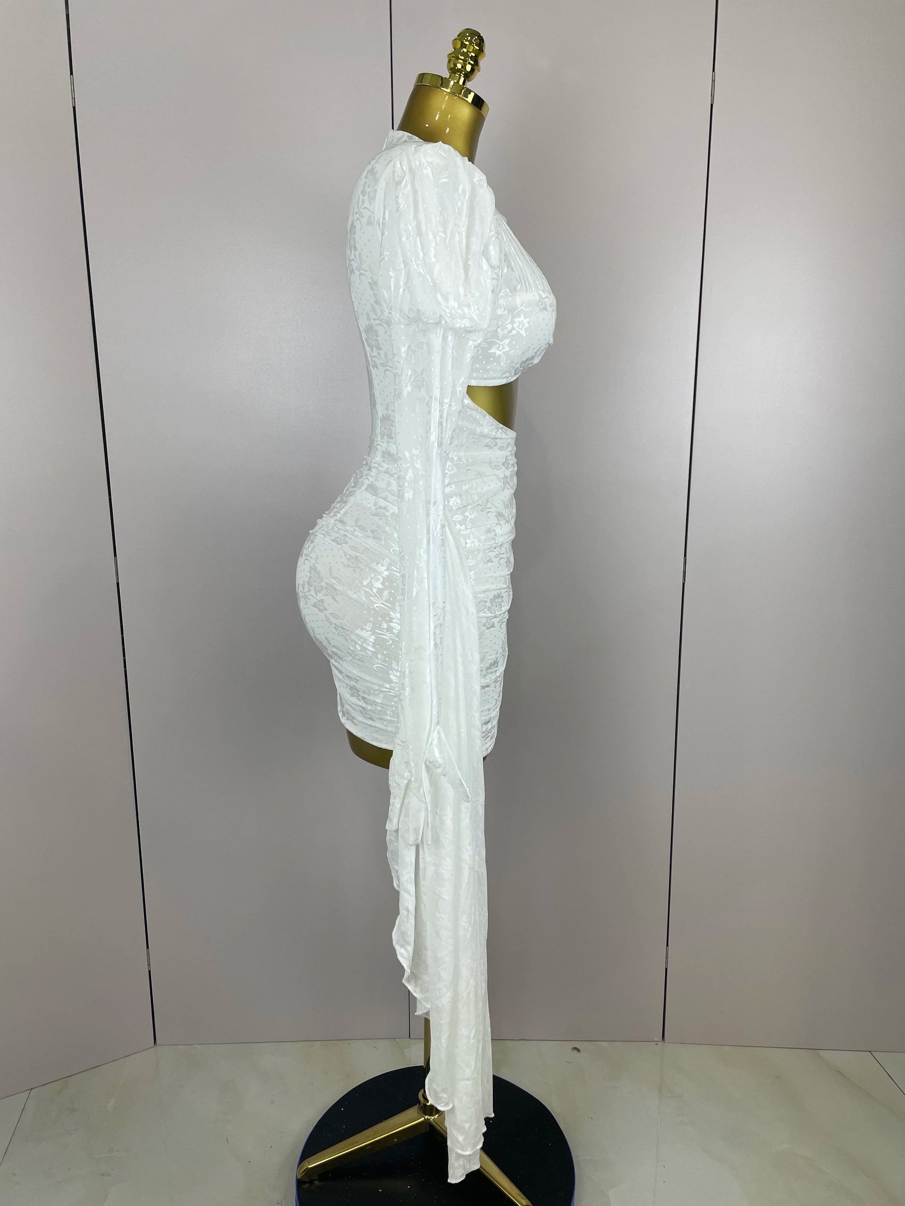 Robe d'anniversaire blanche tendance pour femmes, manches longues, col rond, découpes, moulante, mini, traîne, une pièce, robes de soirée, club, célébrités, 2025