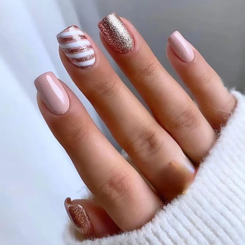 24Pcs/Set False Nail Christmas Fake Nail Tips Full Cover Acrylic False Nails Decoration For Nail Tip Beauty W928