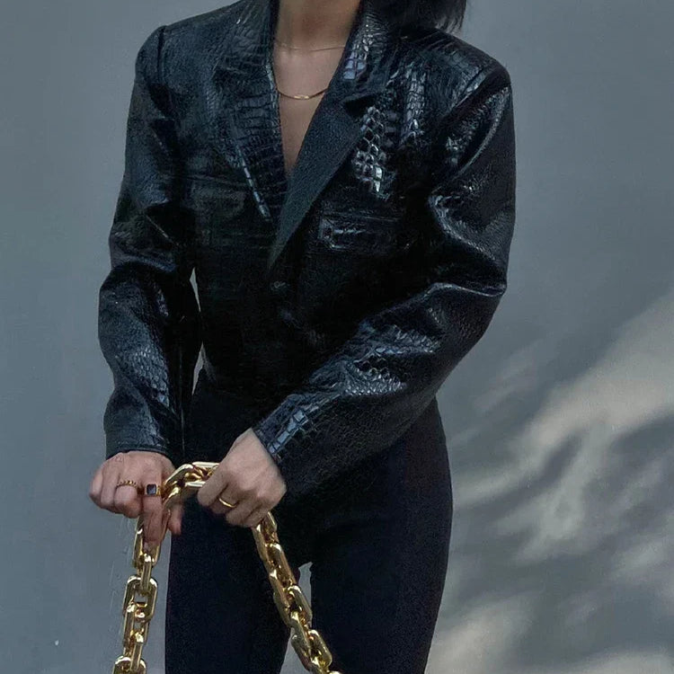 Spring Autumn Short Cool Stylish Shiny Reflective Crocodile Print Patent Pu Leather Jacket Women Runway Fashion 2023