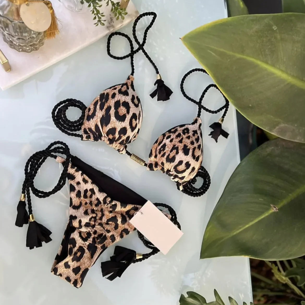 Sexy Swimsuit Women Triangle Bikinis Set Thong Bandage Swimsuits Solid Color Bath Suit Two Piece String Swimear Beach Wear 8250-1