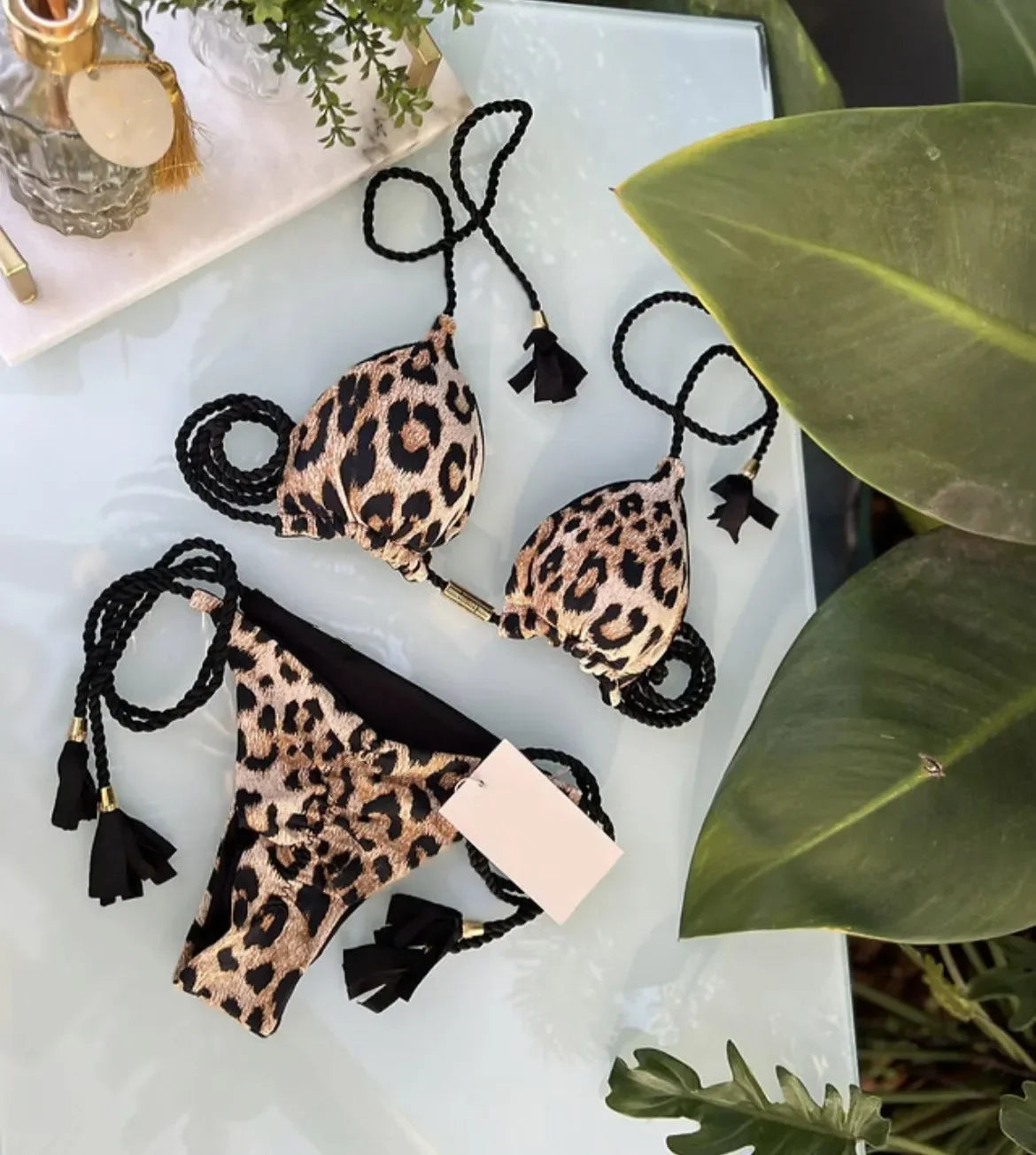 Sexy Swimsuit Women Triangle Bikinis Set Thong Bandage Swimsuits Solid Color Bath Suit Two Piece String Swimear Beach Wear 8250-1