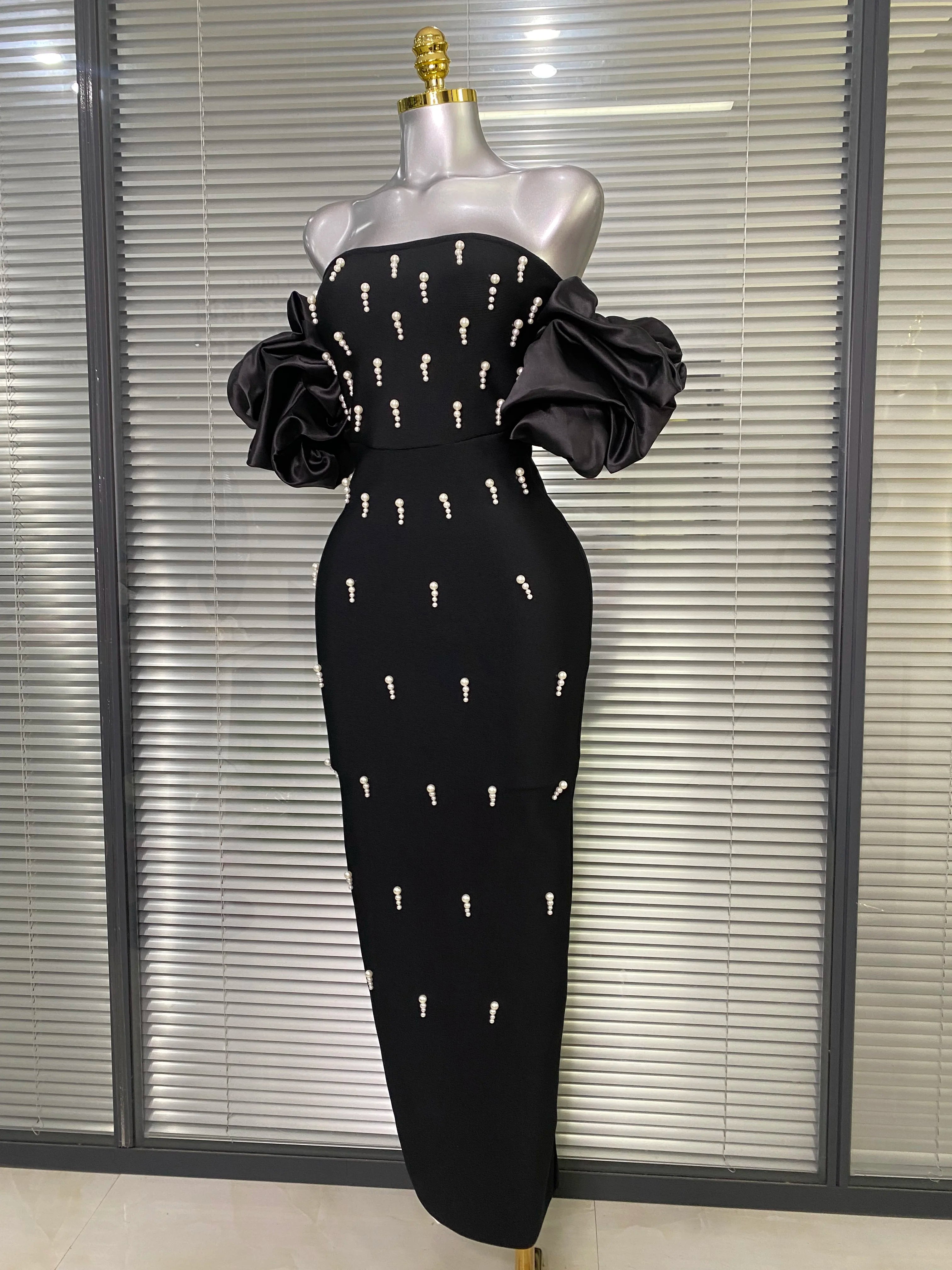 Women Sexy Black Pearl Off the Shoulder Long Bodycon Bandage Dress High Street Elegant Celebrity Party Dress