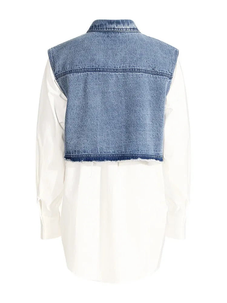 DEAT Fashion Women's Denim Shirt Lapel Loose Hollow Out Single Breasted Denim Splice Fake Two Pcs Blouse Summer New 17A8112