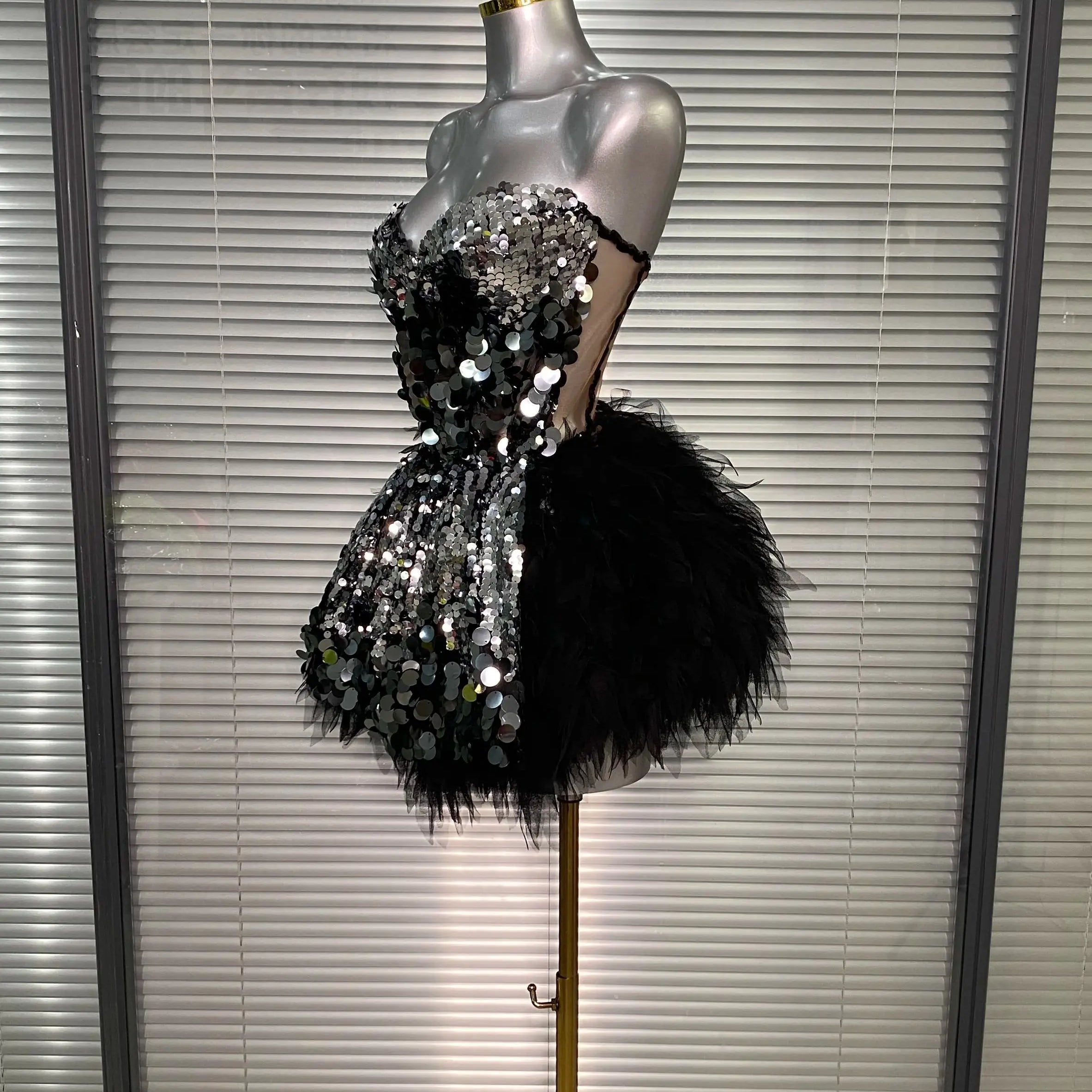 Women Sexy Sequins Black Two Pieces Set Tutu Night Club Skirt Suits Singer Dancer Stage Performance Costume